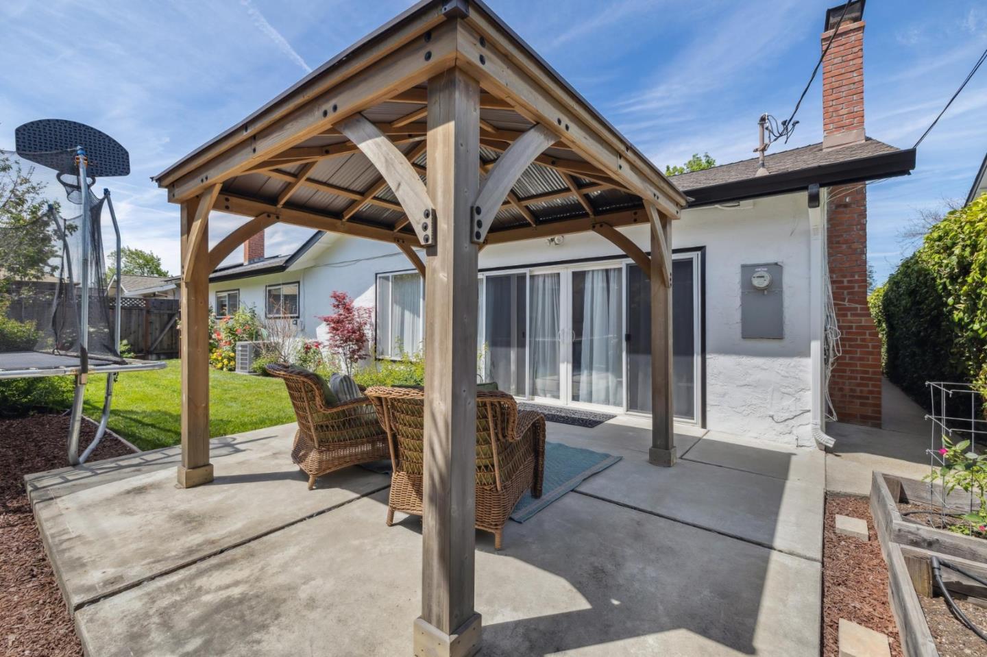 Detail Gallery Image 84 of 103 For 1592 Chambers Dr, San Jose,  CA 95118 - 4 Beds | 2/1 Baths