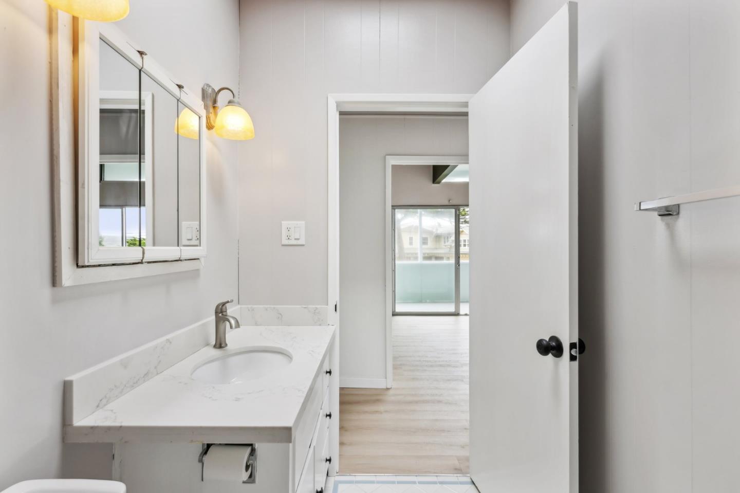 Detail Gallery Image 23 of 54 For 230 Nevada Ave, Moss Beach,  CA 94038 - 2 Beds | 2 Baths