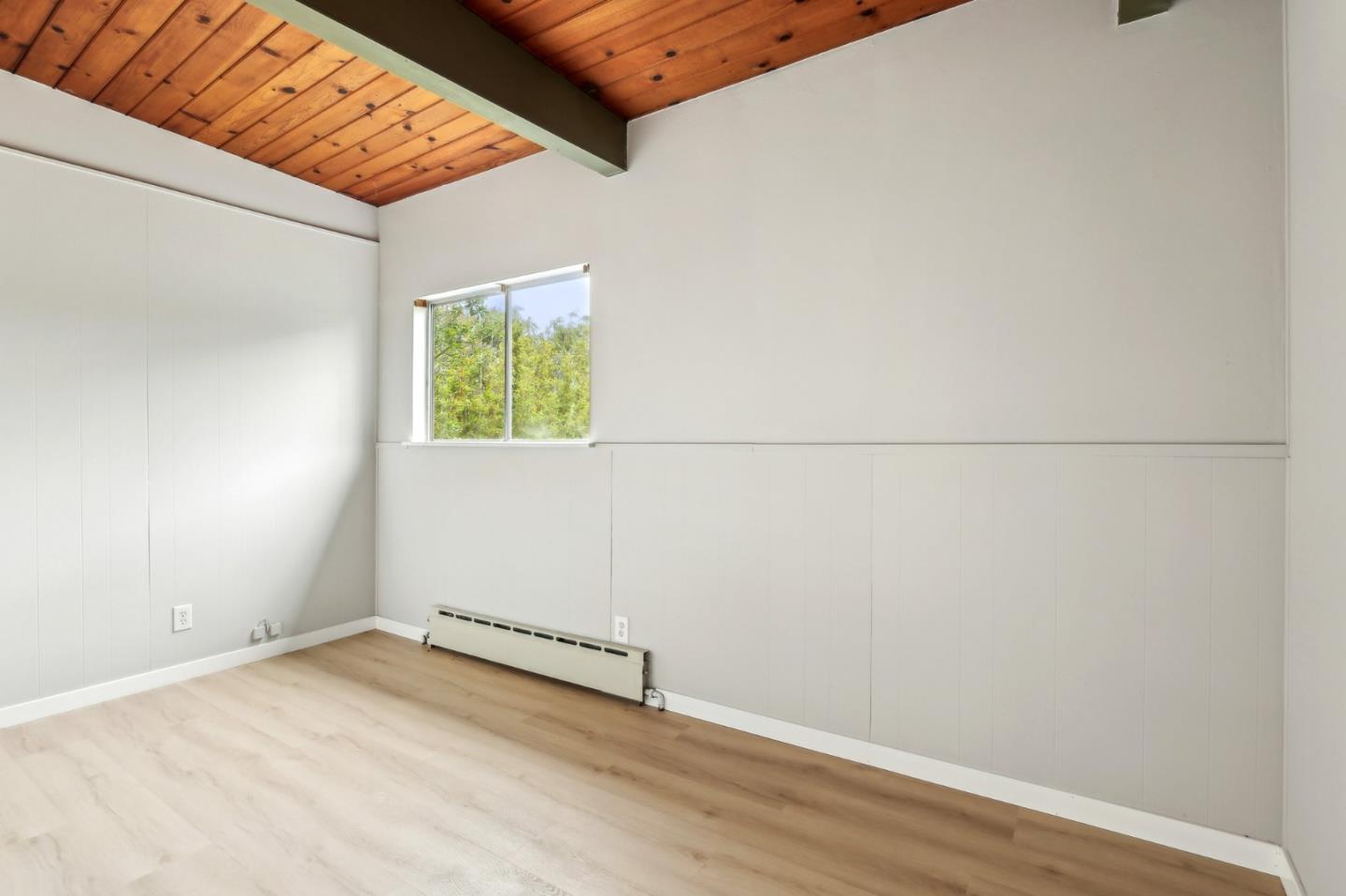 Detail Gallery Image 24 of 54 For 230 Nevada Ave, Moss Beach,  CA 94038 - 2 Beds | 2 Baths