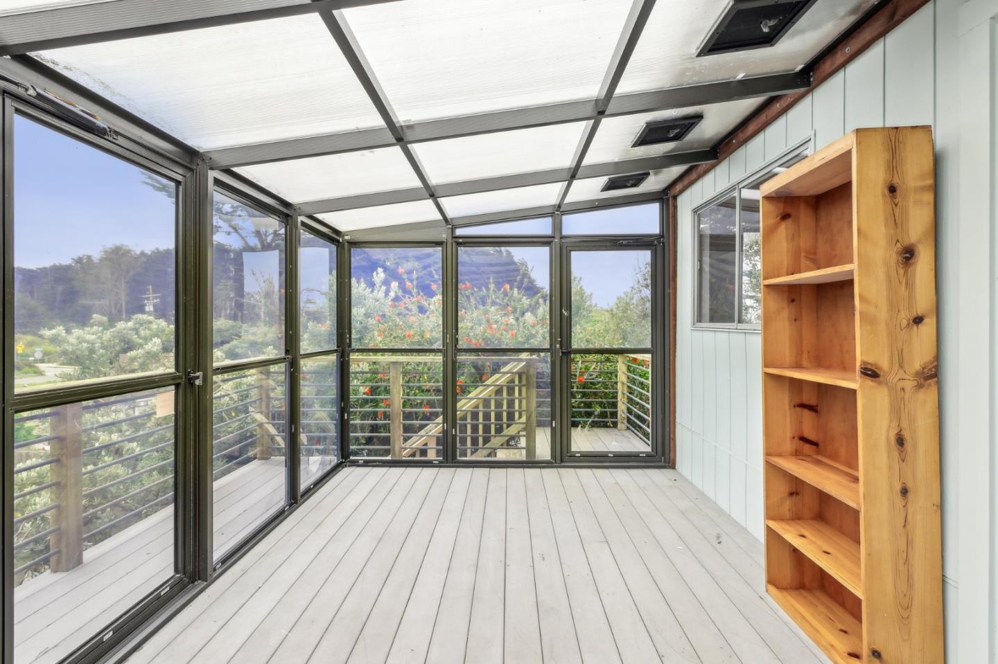 Detail Gallery Image 28 of 54 For 230 Nevada Ave, Moss Beach,  CA 94038 - 2 Beds | 2 Baths