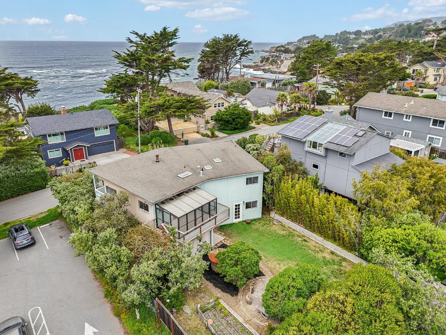 Detail Gallery Image 43 of 54 For 230 Nevada Ave, Moss Beach,  CA 94038 - 2 Beds | 2 Baths