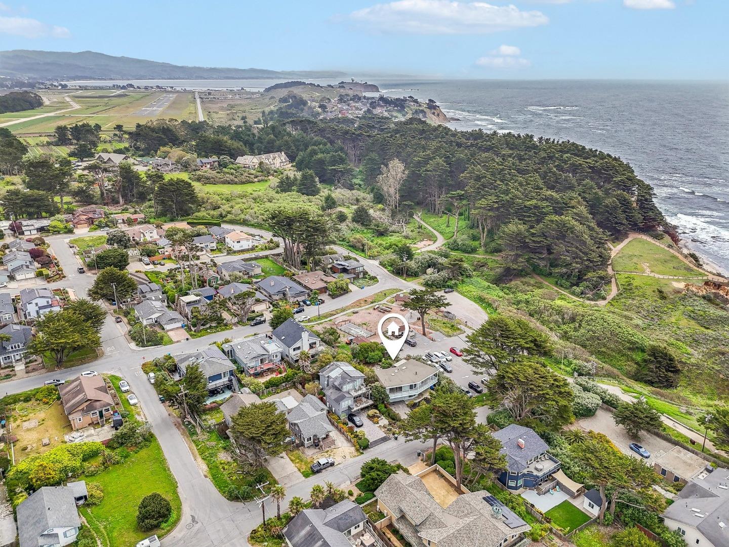 Detail Gallery Image 46 of 54 For 230 Nevada Ave, Moss Beach,  CA 94038 - 2 Beds | 2 Baths