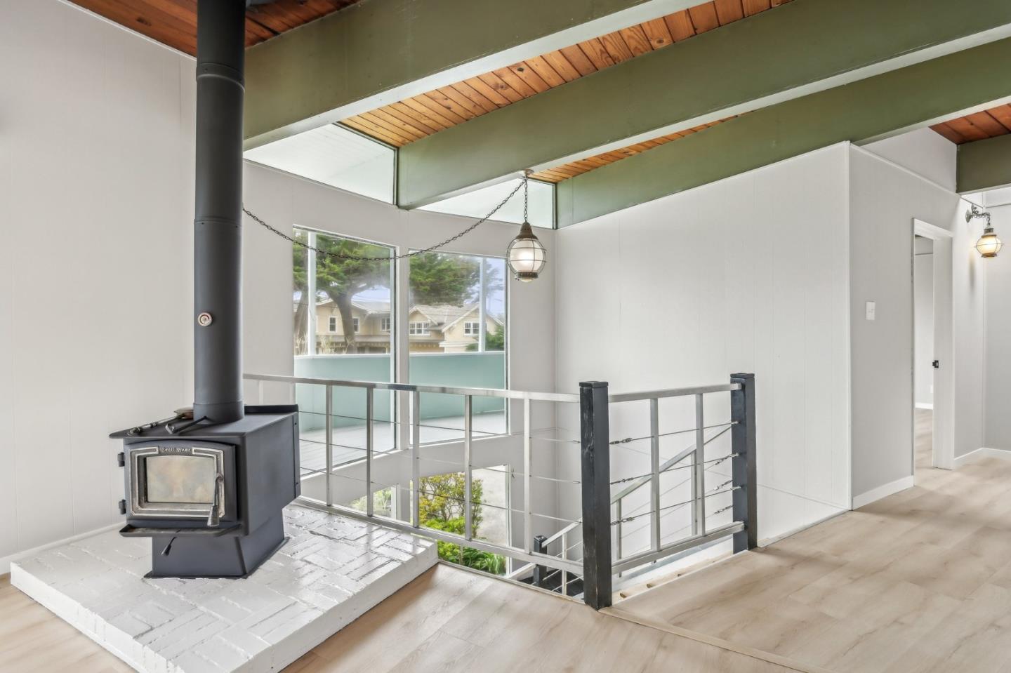 Detail Gallery Image 7 of 54 For 230 Nevada Ave, Moss Beach,  CA 94038 - 2 Beds | 2 Baths