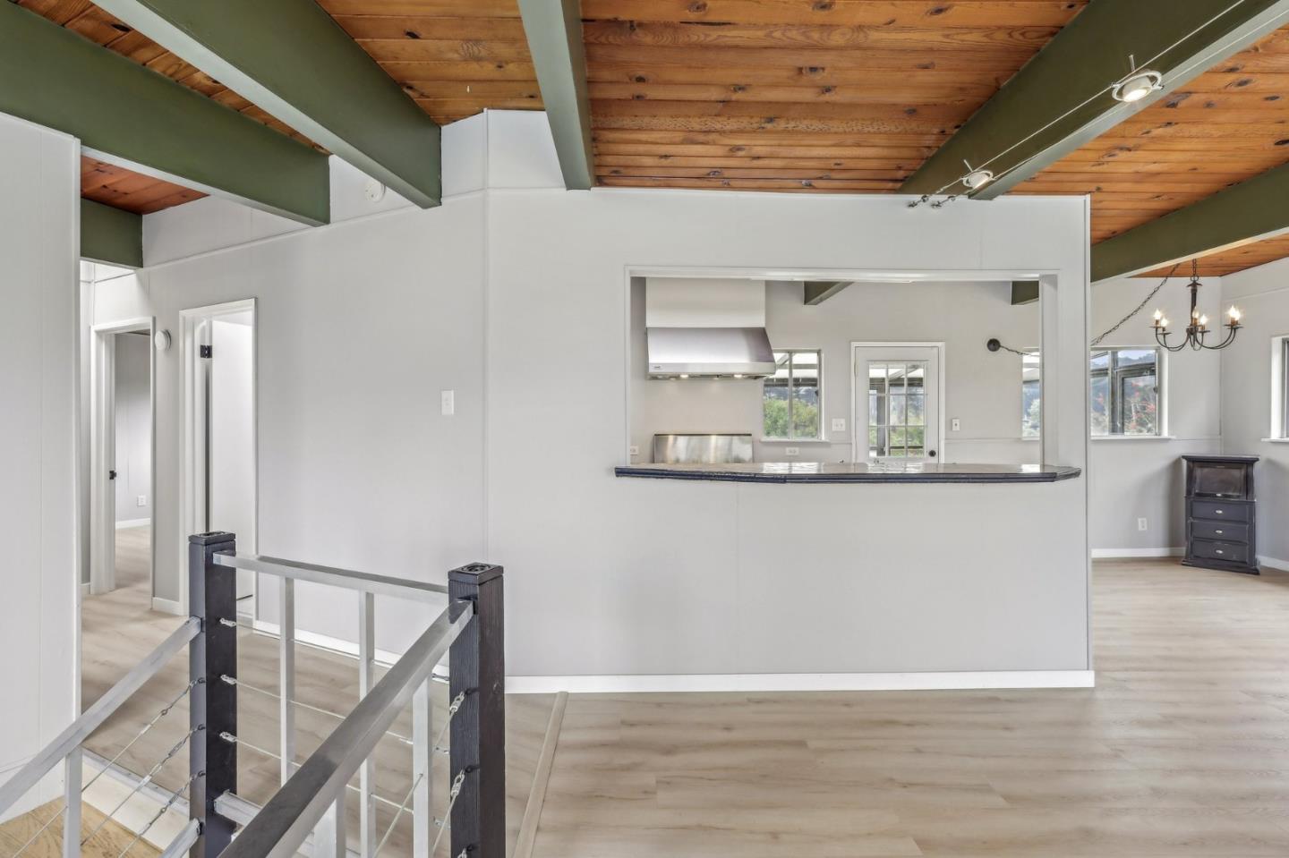 Detail Gallery Image 9 of 54 For 230 Nevada Ave, Moss Beach,  CA 94038 - 2 Beds | 2 Baths