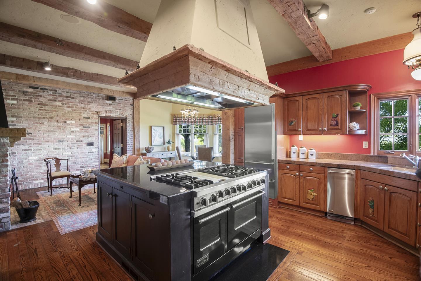 Detail Gallery Image 23 of 68 For 12359 Farr Ranch Rd, Saratoga,  CA 95070 - 4 Beds | 3/2 Baths