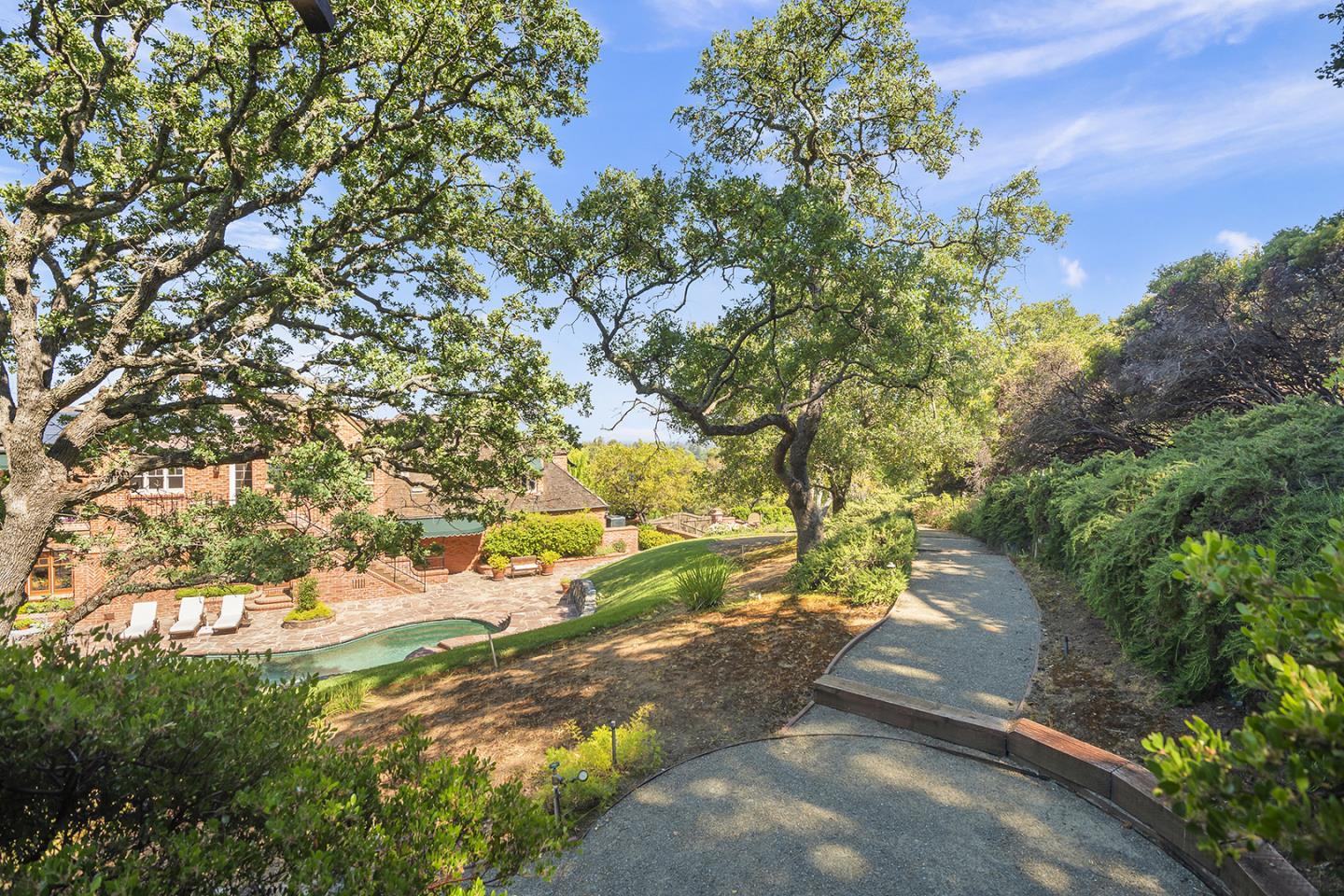 Detail Gallery Image 55 of 68 For 12359 Farr Ranch Rd, Saratoga,  CA 95070 - 4 Beds | 3/2 Baths
