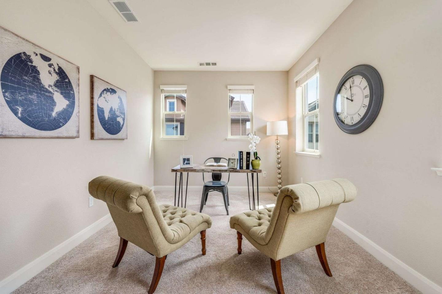 Detail Gallery Image 22 of 41 For 1573 Hidden Creek Ln, Milpitas,  CA 95035 - 4 Beds | 3/1 Baths