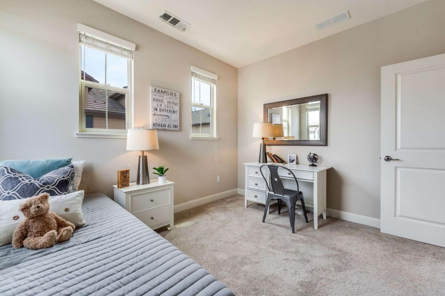 Detail Gallery Image 25 of 41 For 1573 Hidden Creek Ln, Milpitas,  CA 95035 - 4 Beds | 3/1 Baths