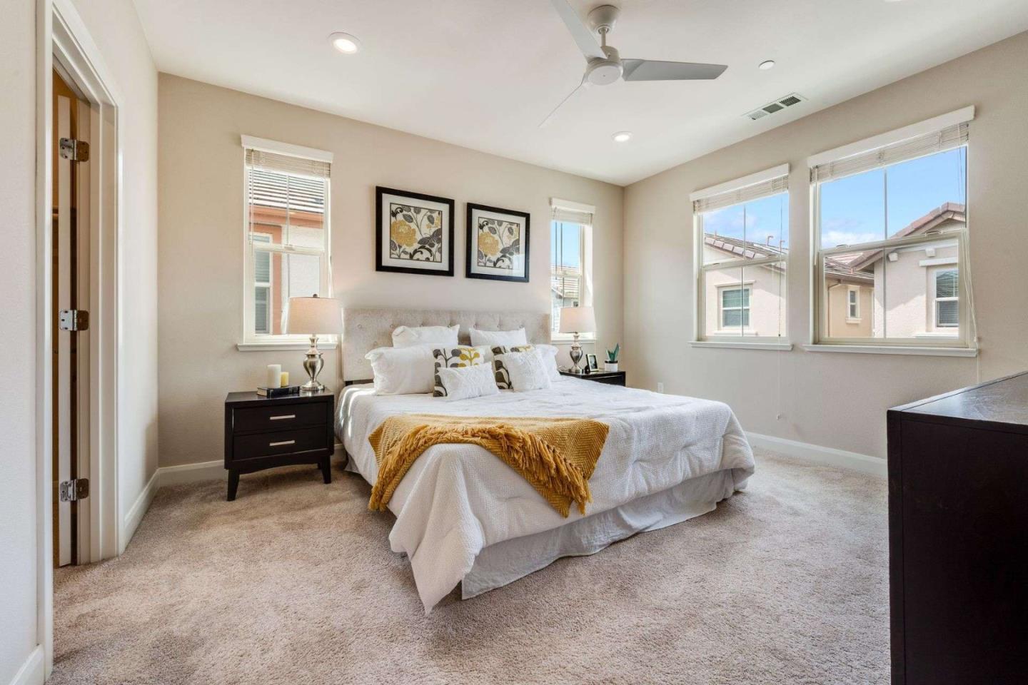 Detail Gallery Image 28 of 41 For 1573 Hidden Creek Ln, Milpitas,  CA 95035 - 4 Beds | 3/1 Baths