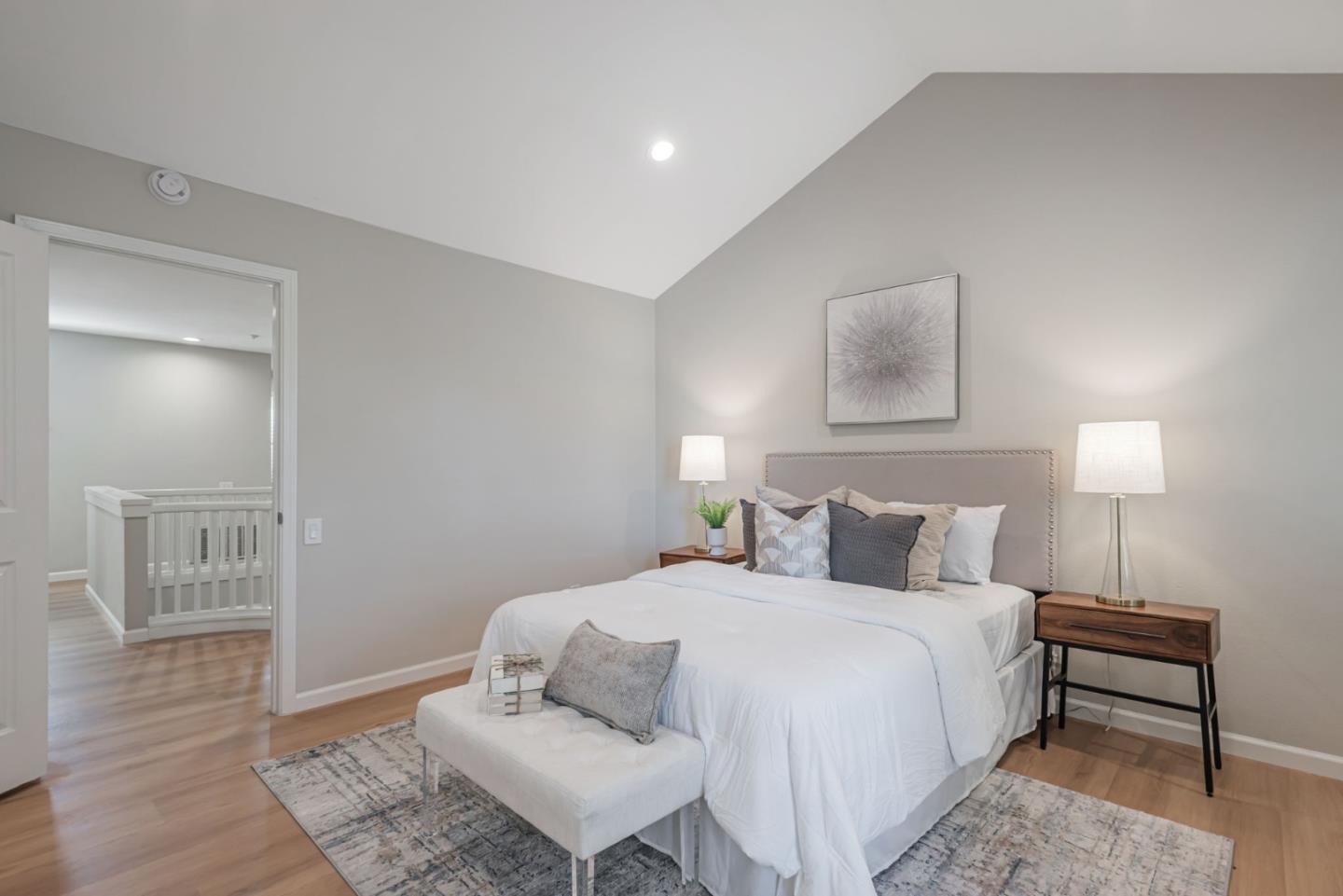 Detail Gallery Image 33 of 60 For 706 Mendocino Way, Redwood City,  CA 94065 - 3 Beds | 2/1 Baths