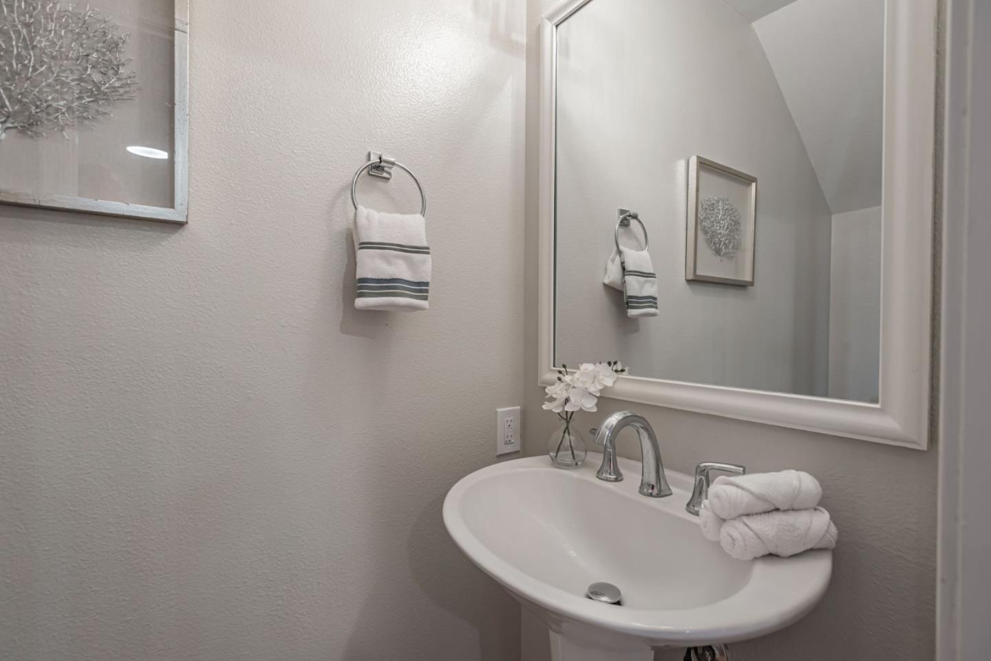 Detail Gallery Image 40 of 60 For 706 Mendocino Way, Redwood City,  CA 94065 - 3 Beds | 2/1 Baths