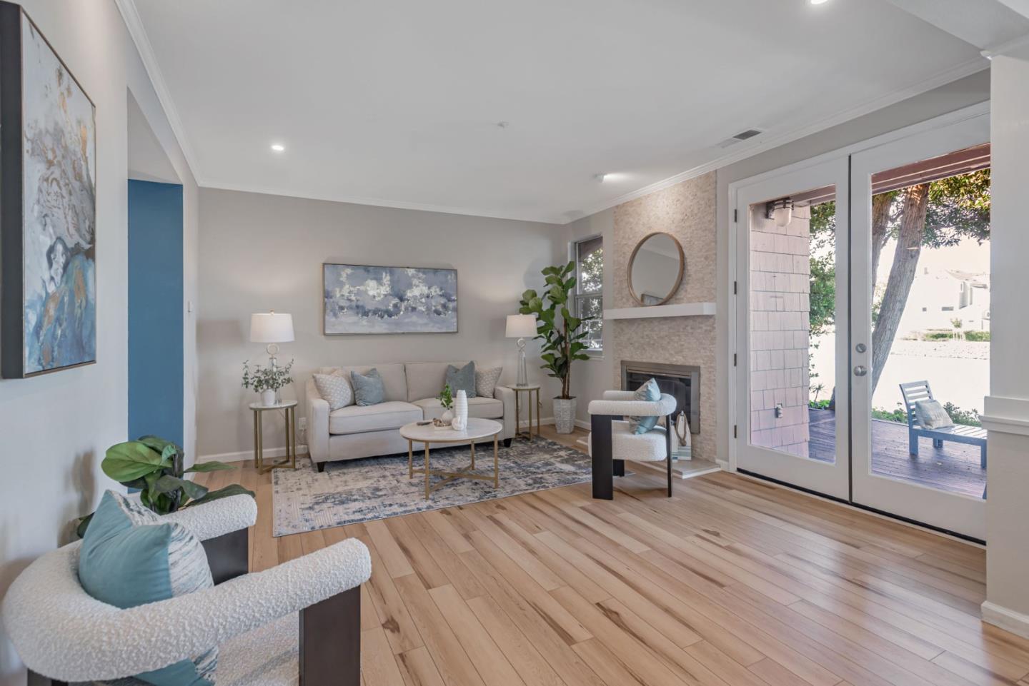 Detail Gallery Image 7 of 60 For 706 Mendocino Way, Redwood City,  CA 94065 - 3 Beds | 2/1 Baths