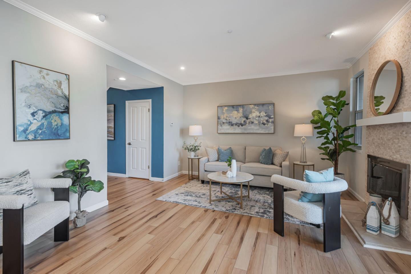 Detail Gallery Image 8 of 60 For 706 Mendocino Way, Redwood City,  CA 94065 - 3 Beds | 2/1 Baths