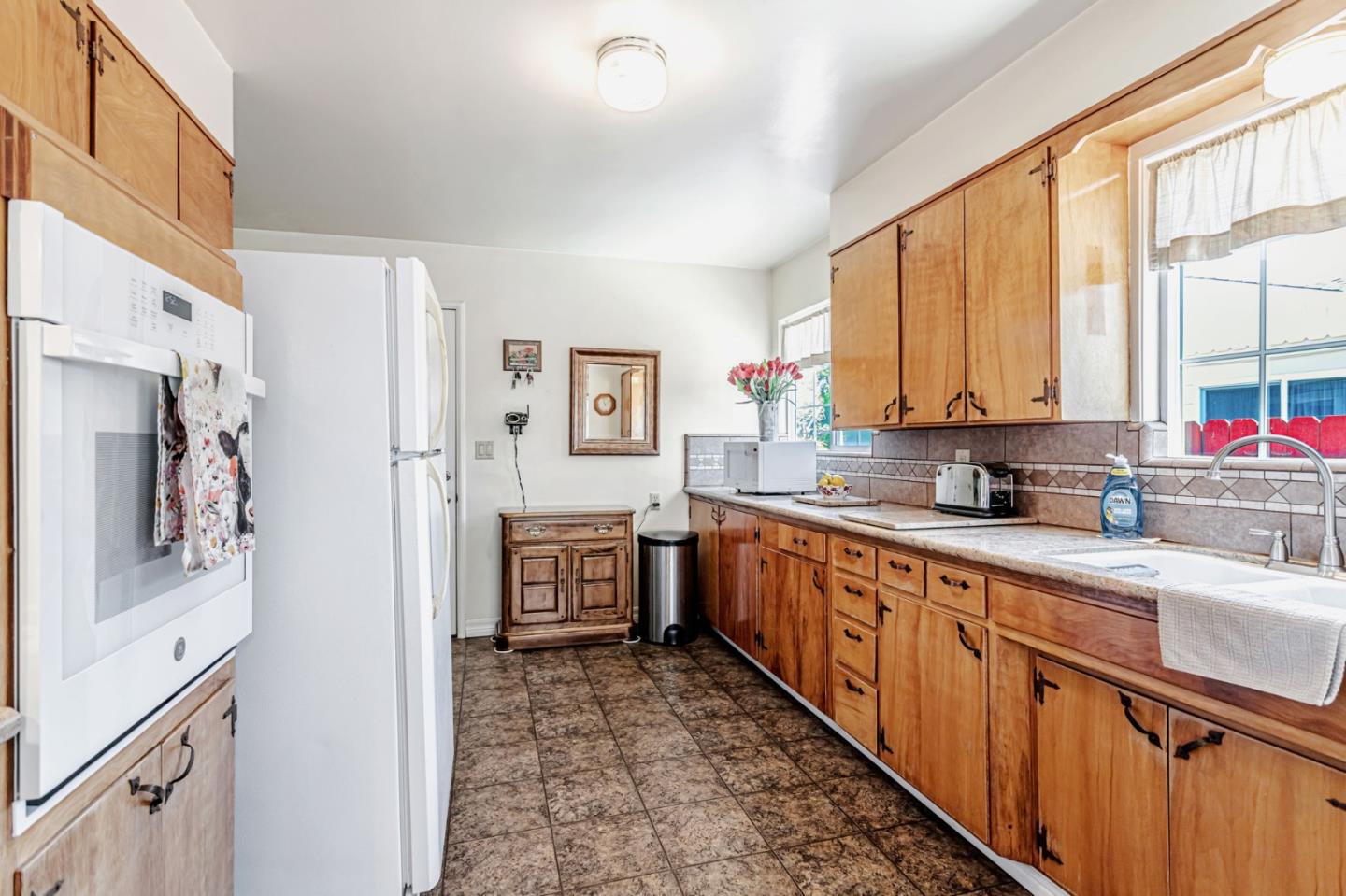 Detail Gallery Image 8 of 35 For 103 Buena Vista Dr, Freedom,  CA 95019 - 3 Beds | 2 Baths