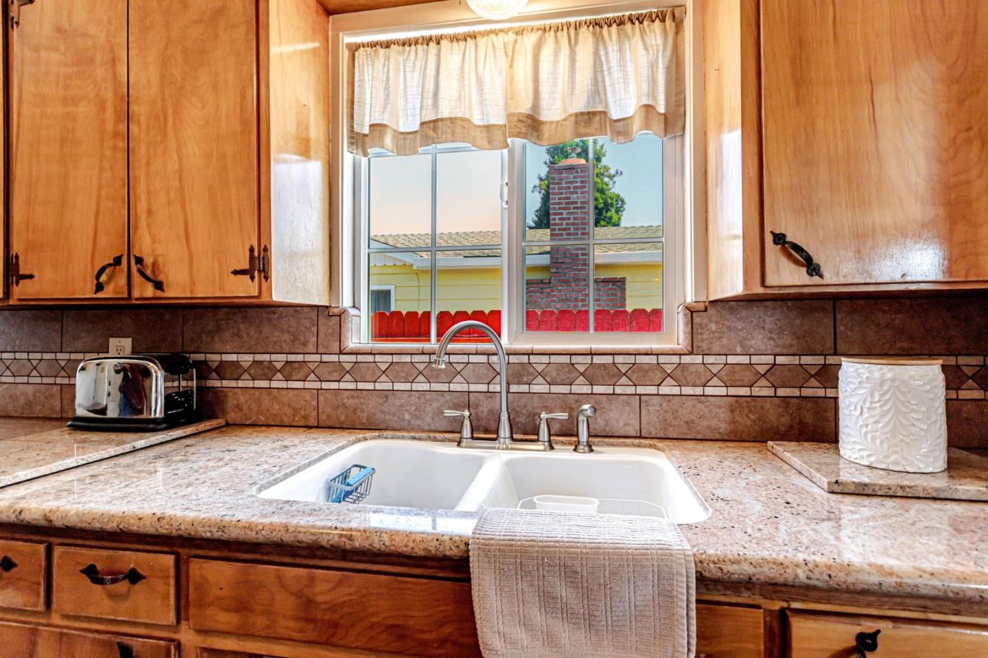 Detail Gallery Image 9 of 35 For 103 Buena Vista Dr, Freedom,  CA 95019 - 3 Beds | 2 Baths