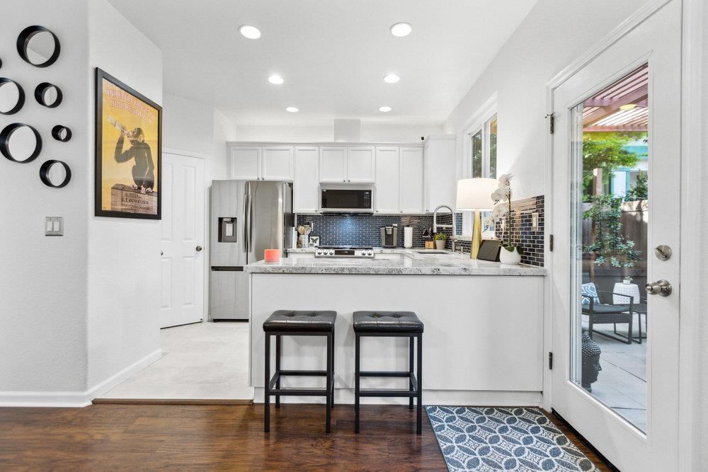 Detail Gallery Image 24 of 62 For 240 3rd St, West Sacramento,  CA 95605 - 2 Beds | 2/1 Baths