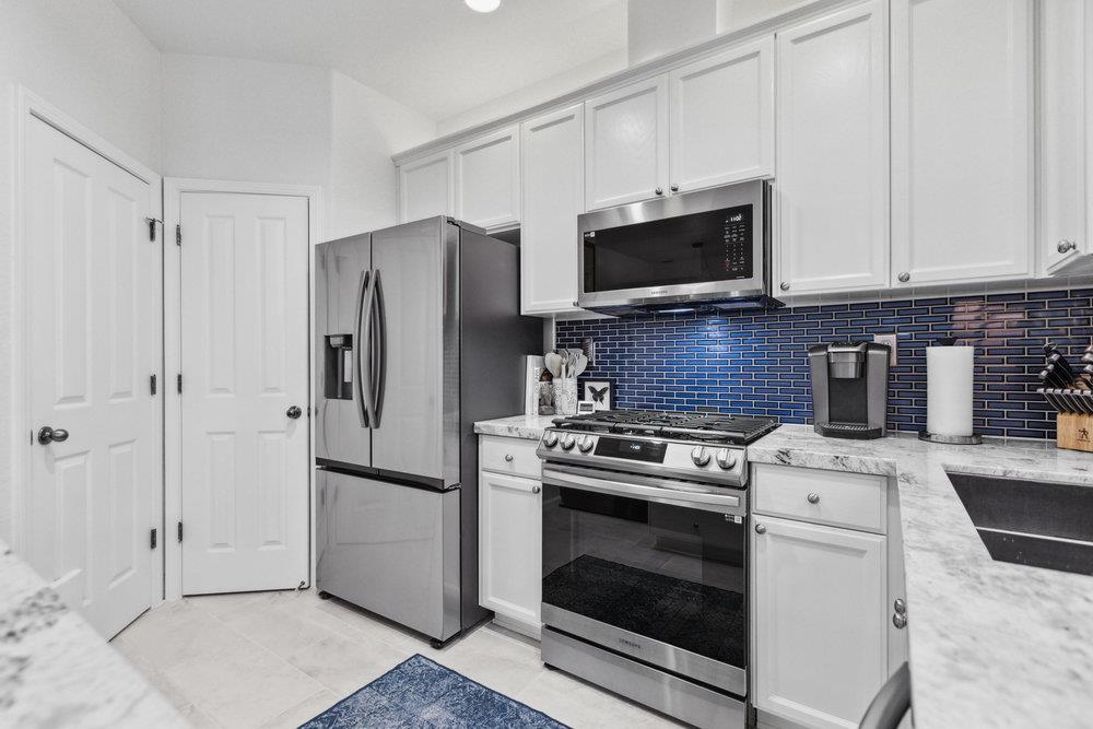 Detail Gallery Image 27 of 62 For 240 3rd St, West Sacramento,  CA 95605 - 2 Beds | 2/1 Baths