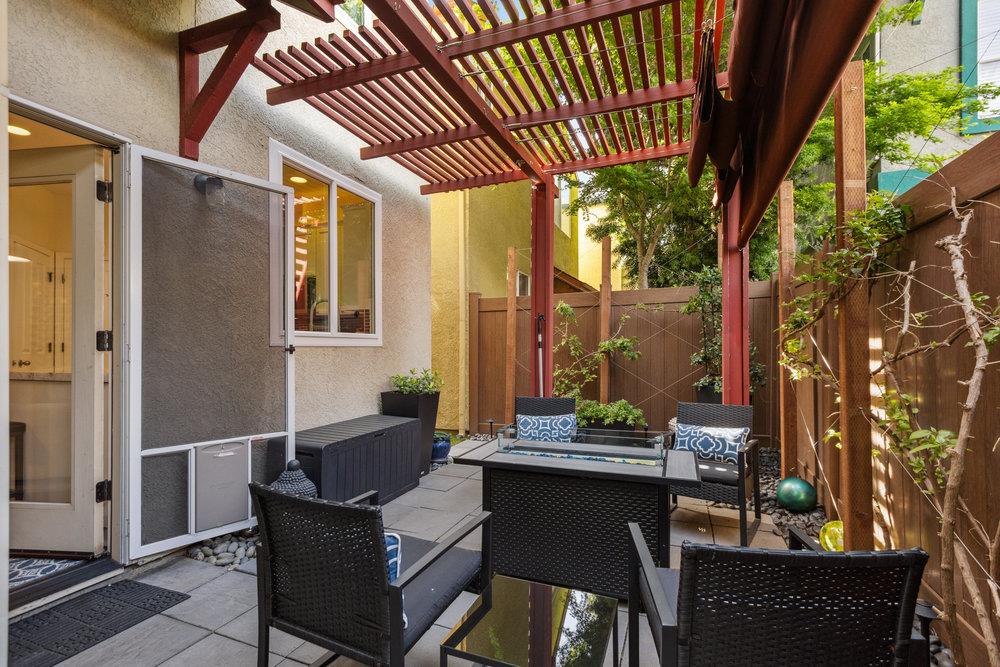 Detail Gallery Image 51 of 62 For 240 3rd St, West Sacramento,  CA 95605 - 2 Beds | 2/1 Baths