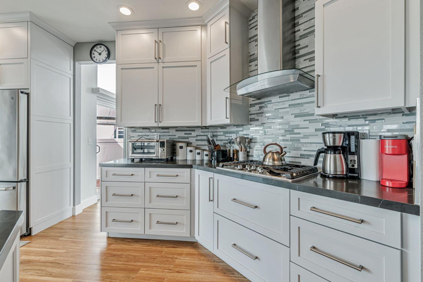 Detail Gallery Image 15 of 46 For 2072 Windward Pt, Discovery Bay,  CA 94505 - 4 Beds | 3 Baths