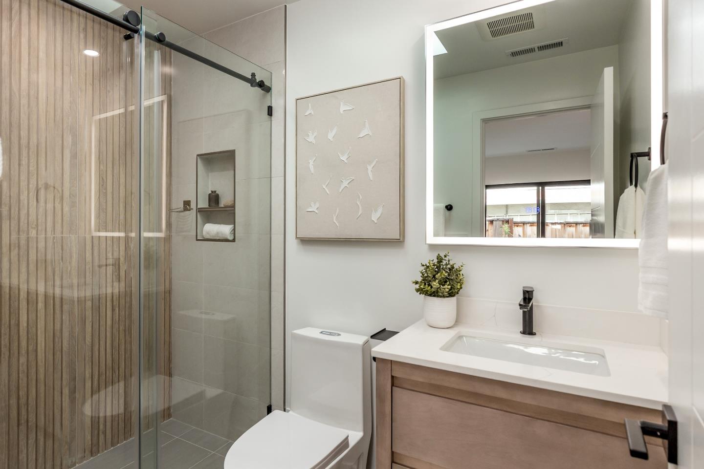 Detail Gallery Image 31 of 47 For 12766 Saratoga Creek Dr, Saratoga,  CA 95070 - 5 Beds | 4/1 Baths