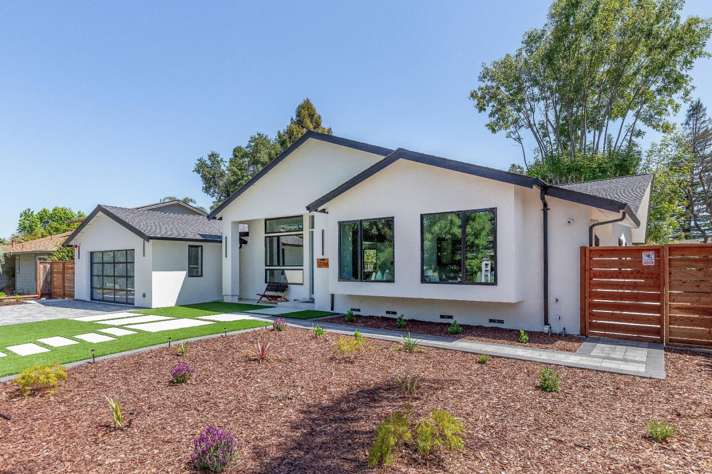 Detail Gallery Image 6 of 47 For 12766 Saratoga Creek Dr, Saratoga,  CA 95070 - 5 Beds | 4/1 Baths