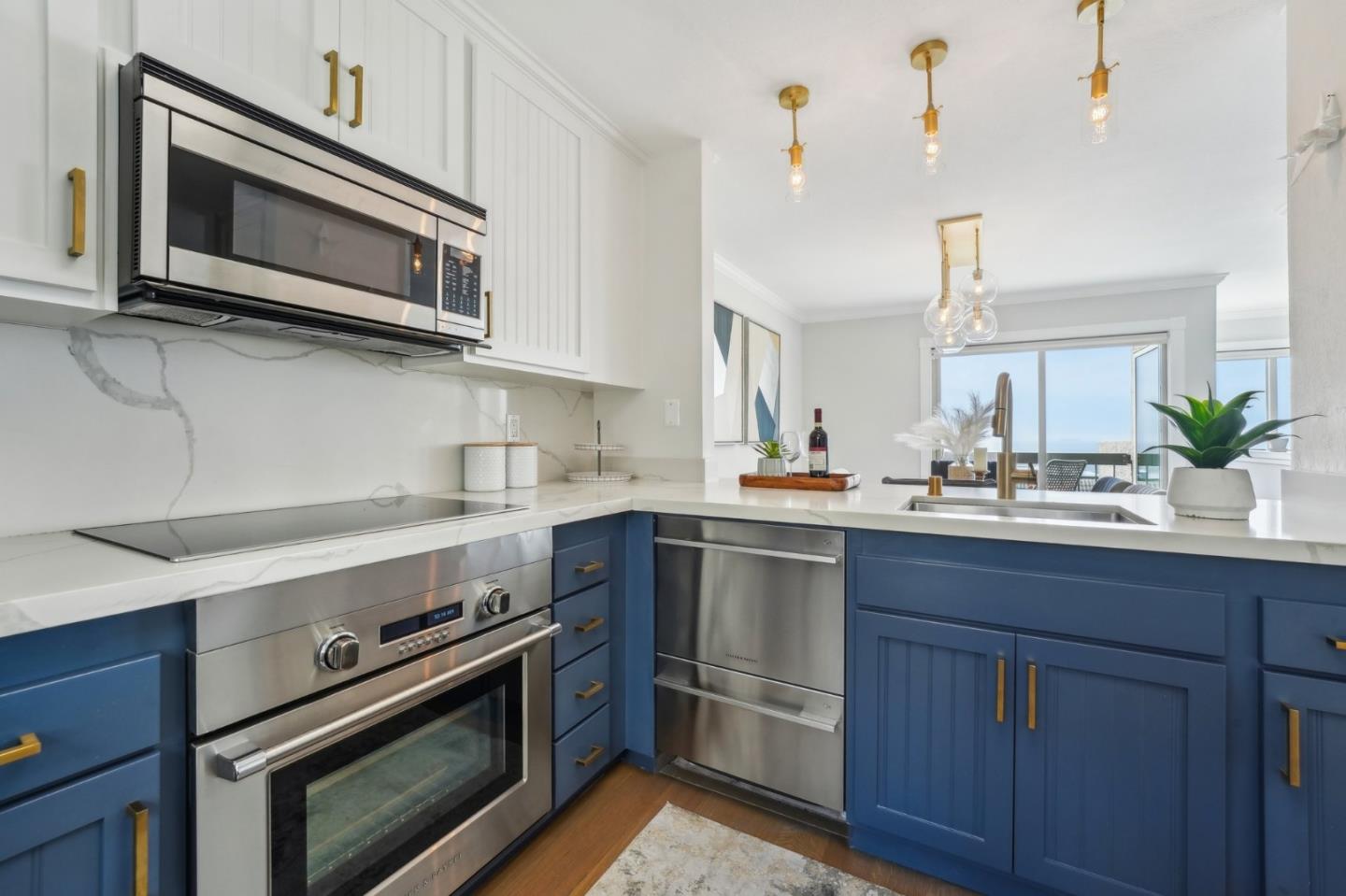 Detail Gallery Image 29 of 68 For 415 Roberts Rd, Pacifica,  CA 94044 - 2 Beds | 2/1 Baths