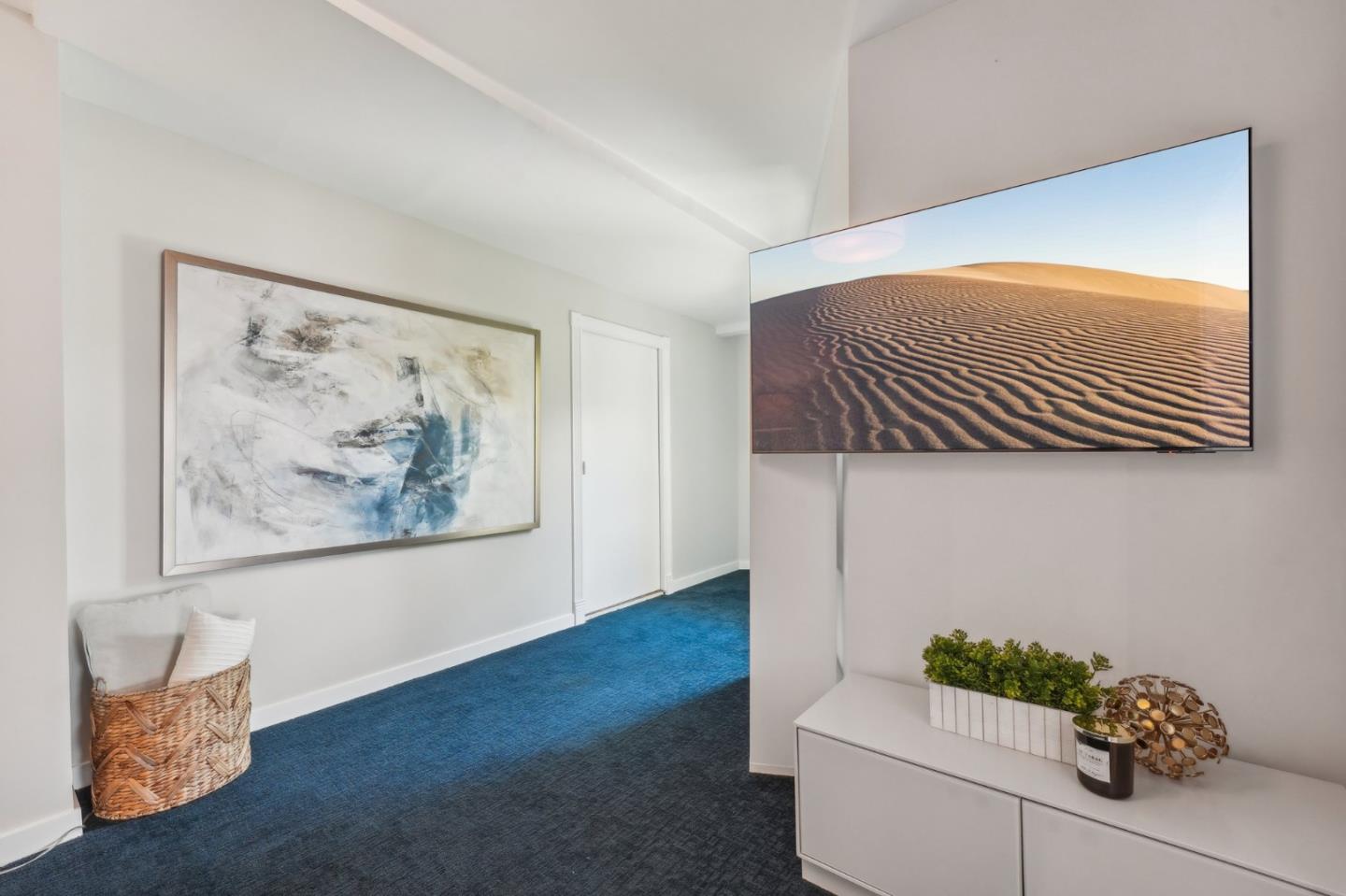 Detail Gallery Image 32 of 68 For 415 Roberts Rd, Pacifica,  CA 94044 - 2 Beds | 2/1 Baths