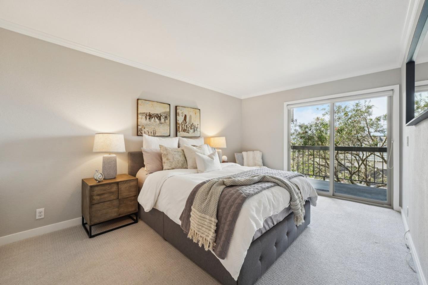 Detail Gallery Image 37 of 68 For 415 Roberts Rd, Pacifica,  CA 94044 - 2 Beds | 2/1 Baths