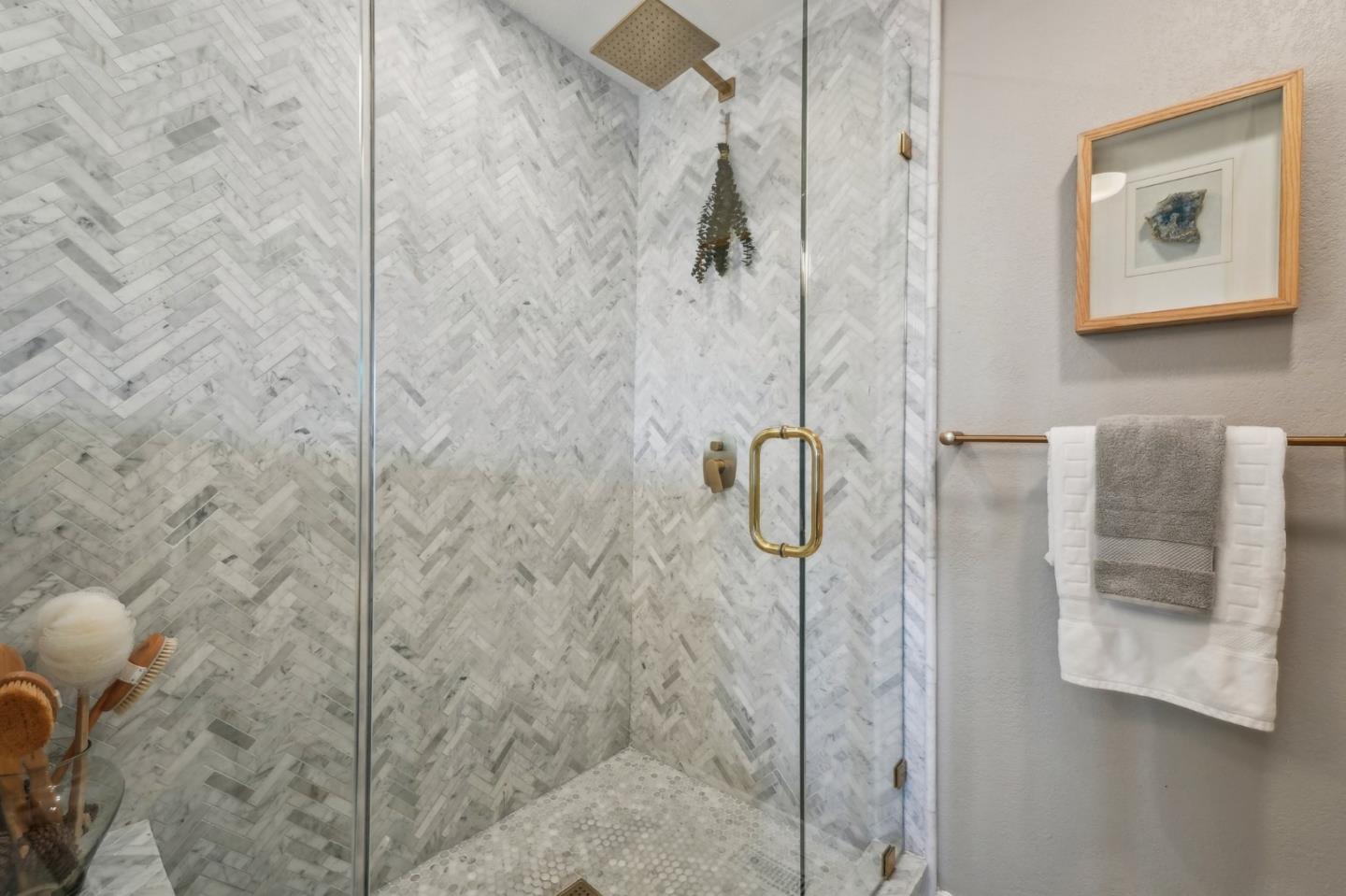 Detail Gallery Image 46 of 68 For 415 Roberts Rd, Pacifica,  CA 94044 - 2 Beds | 2/1 Baths