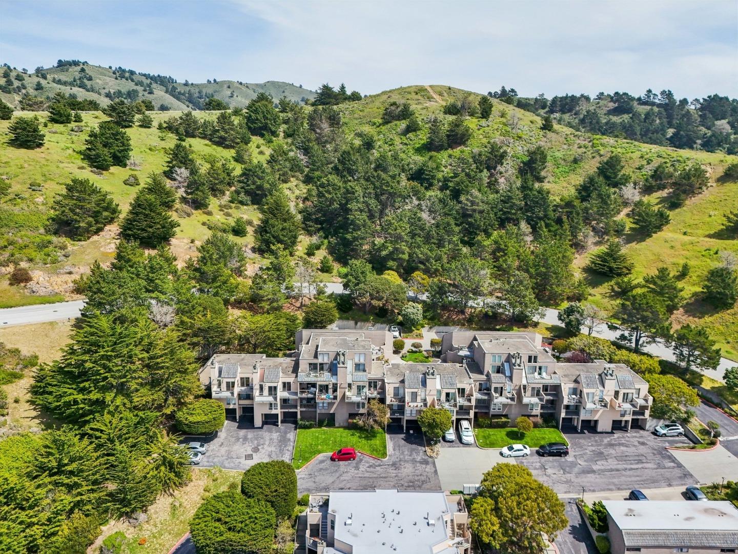Detail Gallery Image 62 of 68 For 415 Roberts Rd, Pacifica,  CA 94044 - 2 Beds | 2/1 Baths