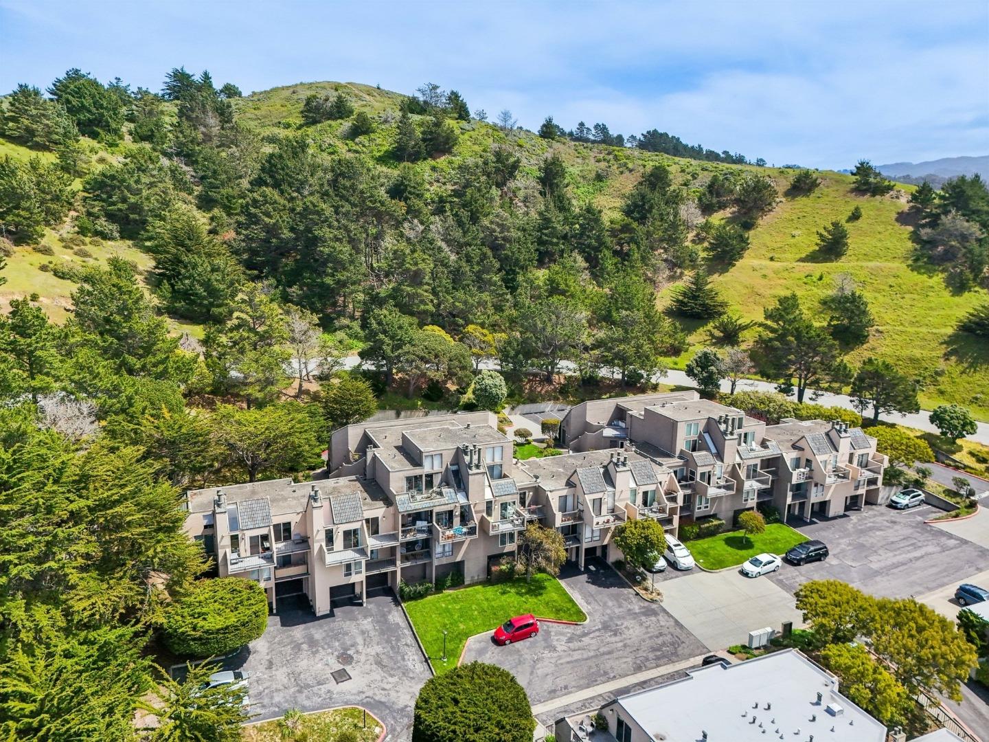 Detail Gallery Image 63 of 68 For 415 Roberts Rd, Pacifica,  CA 94044 - 2 Beds | 2/1 Baths
