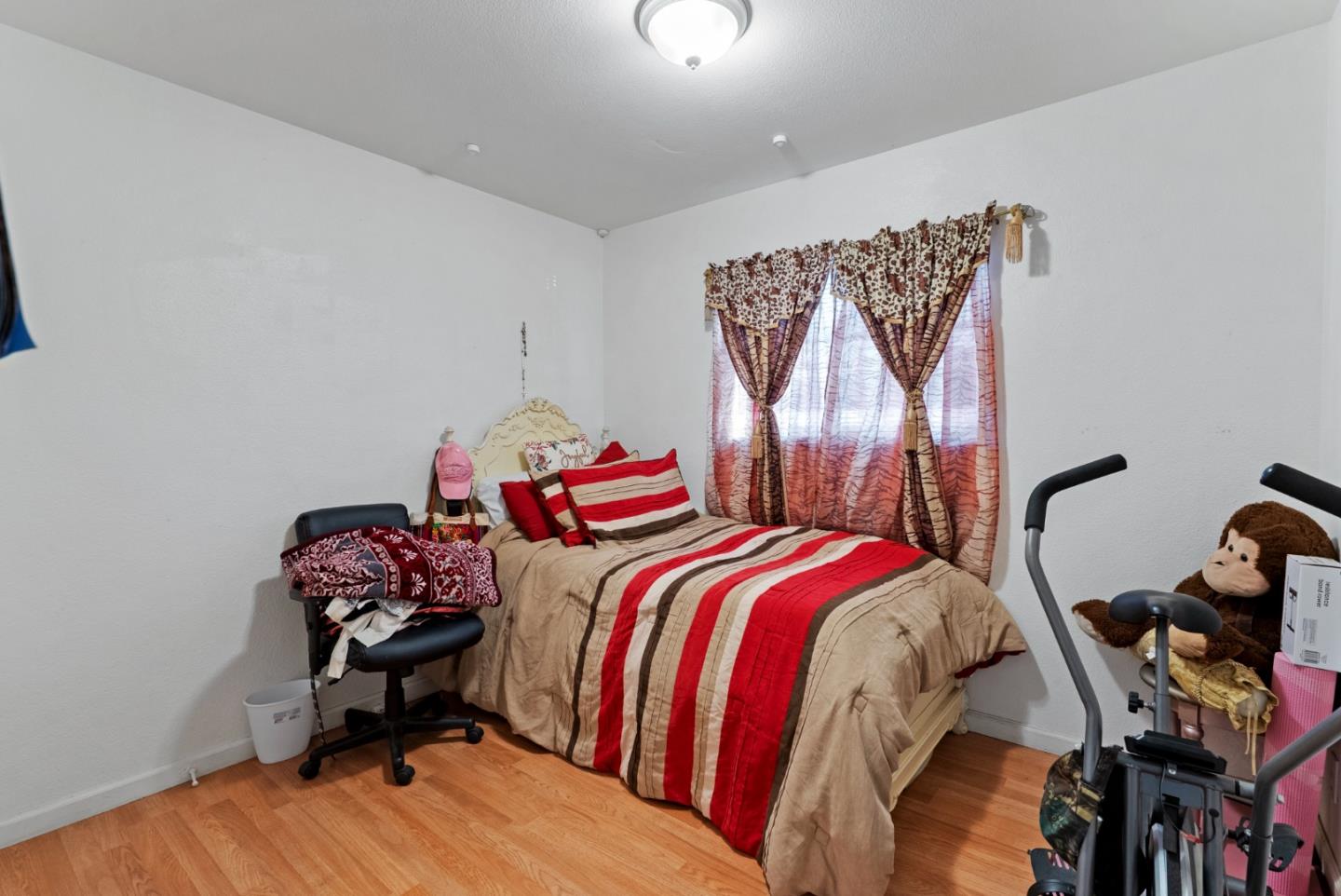 Detail Gallery Image 11 of 36 For 1780 Truckee, Salinas,  CA 93906 - 4 Beds | 2 Baths