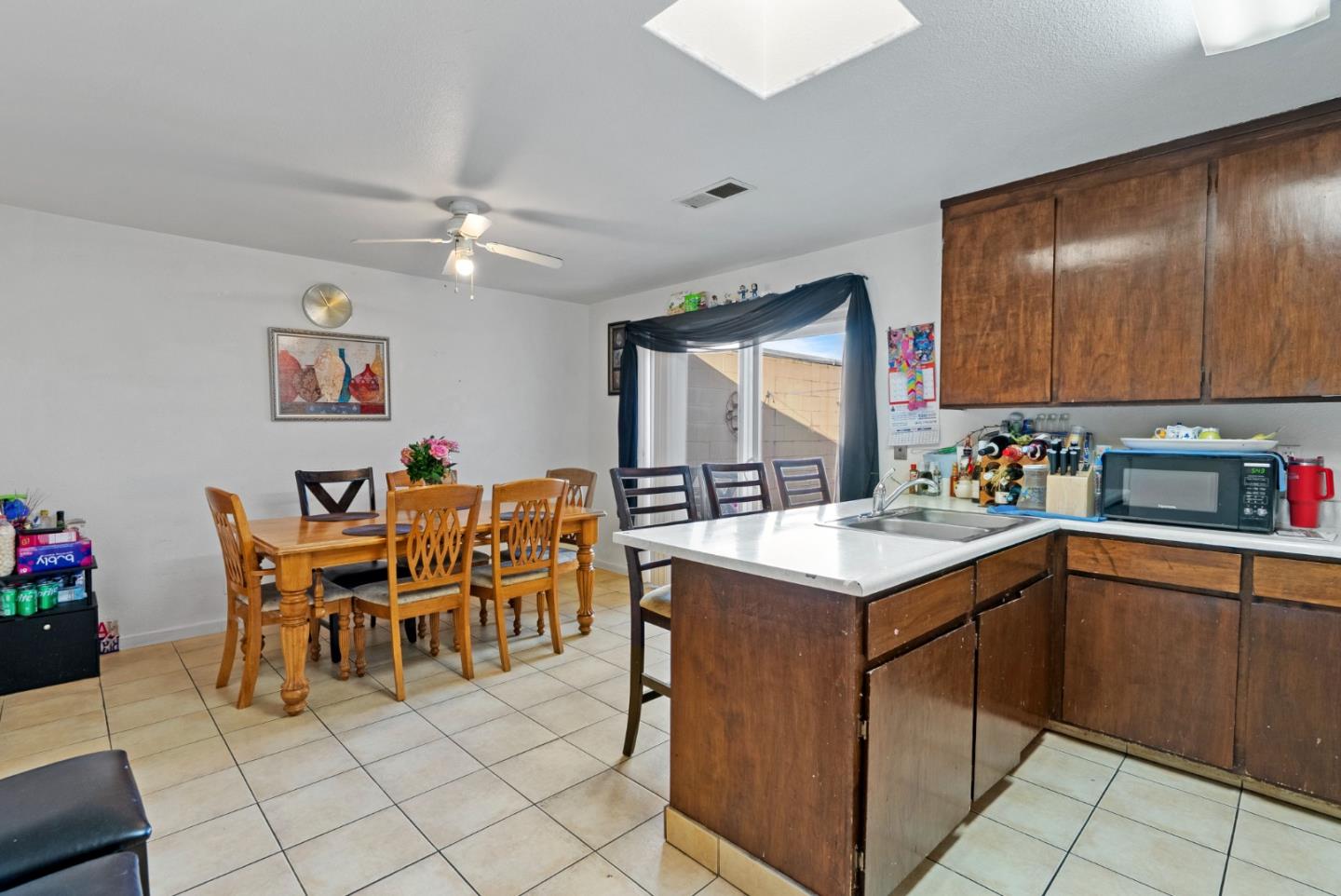 Detail Gallery Image 21 of 36 For 1780 Truckee, Salinas,  CA 93906 - 4 Beds | 2 Baths