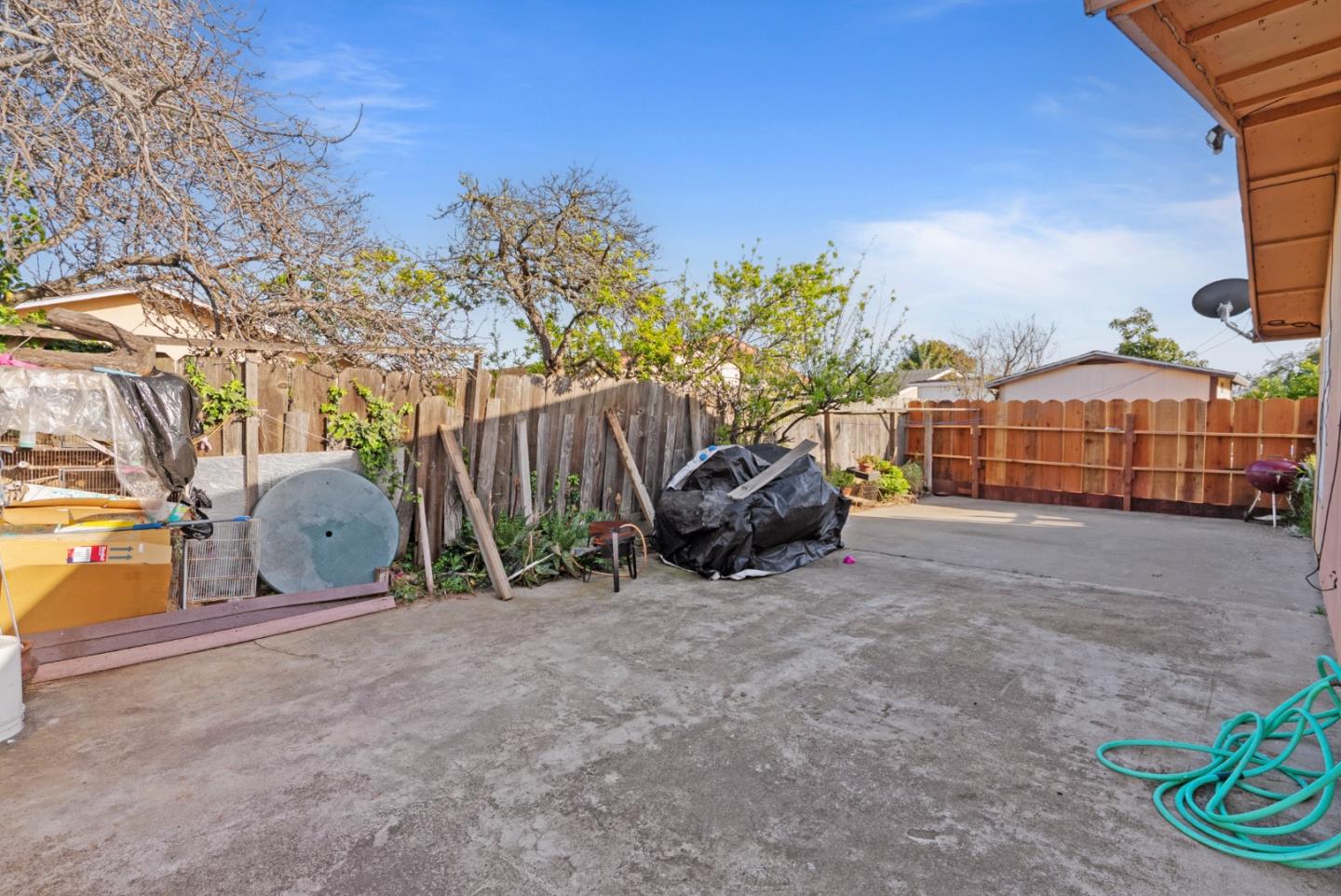 Detail Gallery Image 32 of 36 For 1780 Truckee, Salinas,  CA 93906 - 4 Beds | 2 Baths