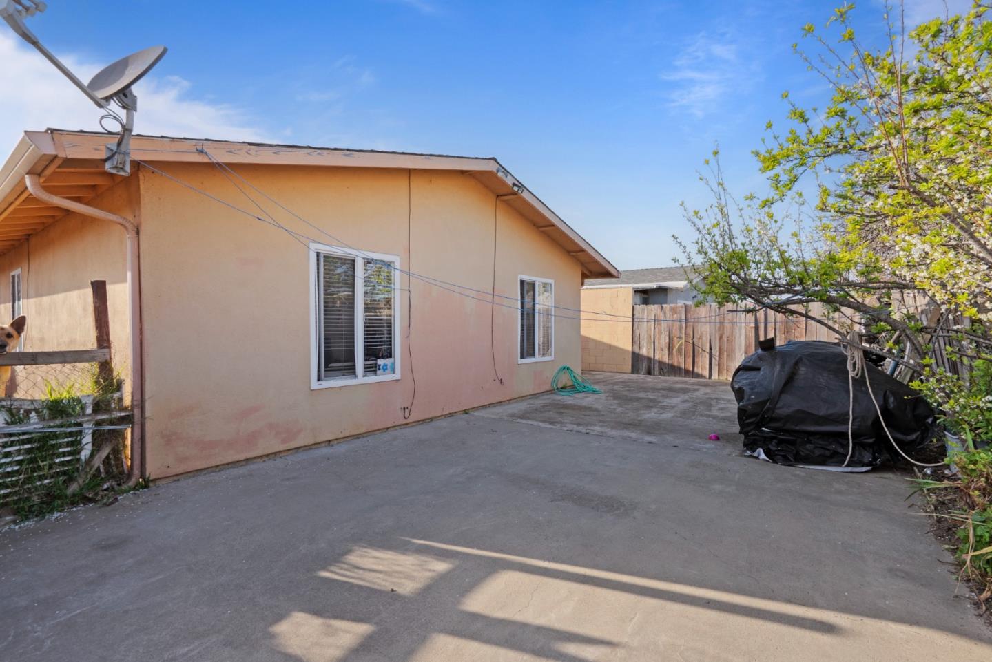 Detail Gallery Image 33 of 36 For 1780 Truckee, Salinas,  CA 93906 - 4 Beds | 2 Baths