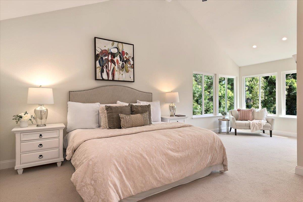Detail Gallery Image 20 of 36 For 441 Apricot Ln, Mountain View,  CA 94040 - 4 Beds | 2/1 Baths