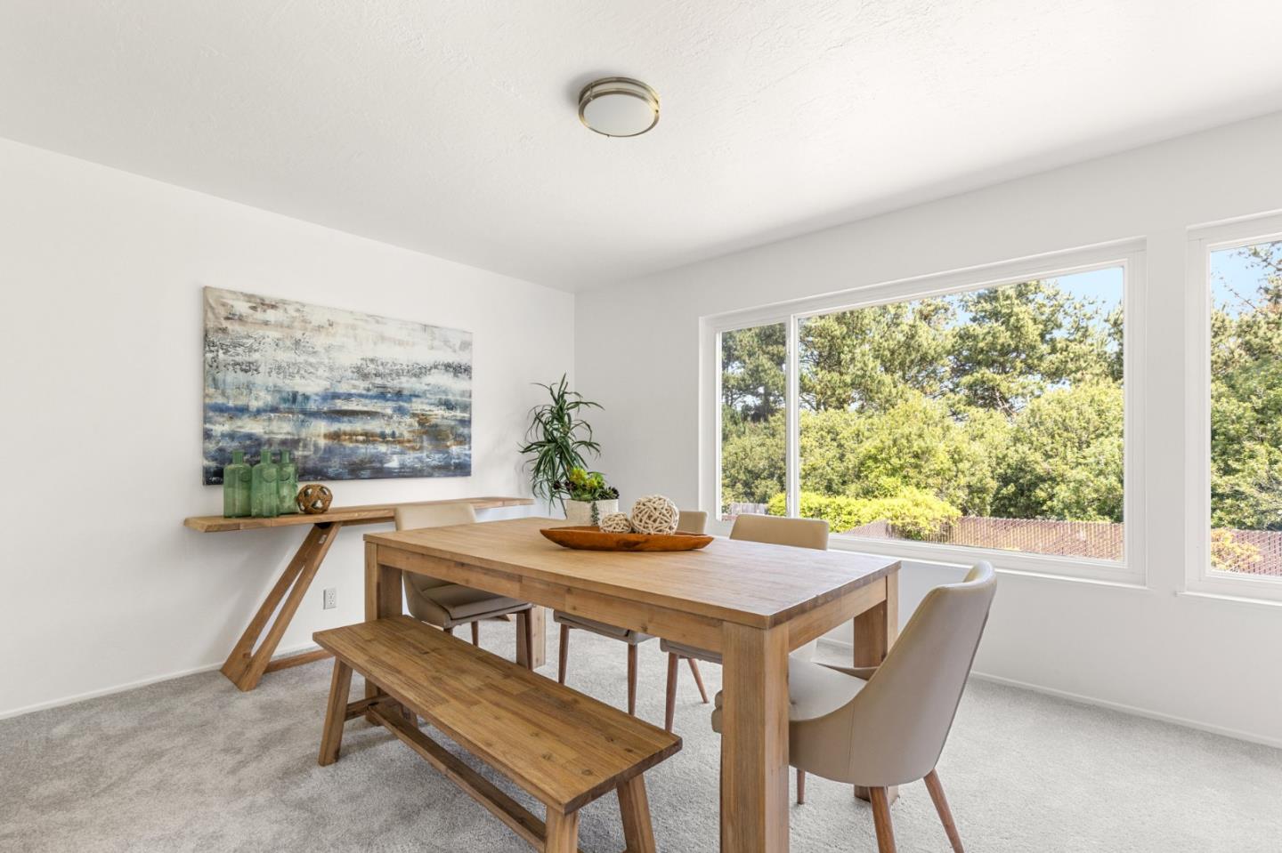 Detail Gallery Image 4 of 28 For 483 Andover Dr, Pacifica,  CA 94044 - 3 Beds | 3 Baths