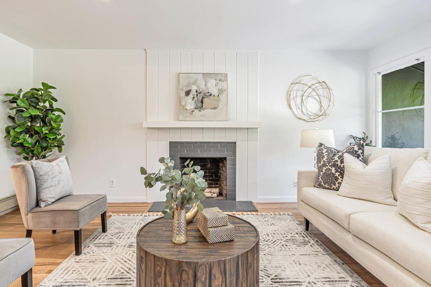 Detail Gallery Image 12 of 59 For 928 Peggy Ln, Menlo Park,  CA 94025 - 4 Beds | 2 Baths