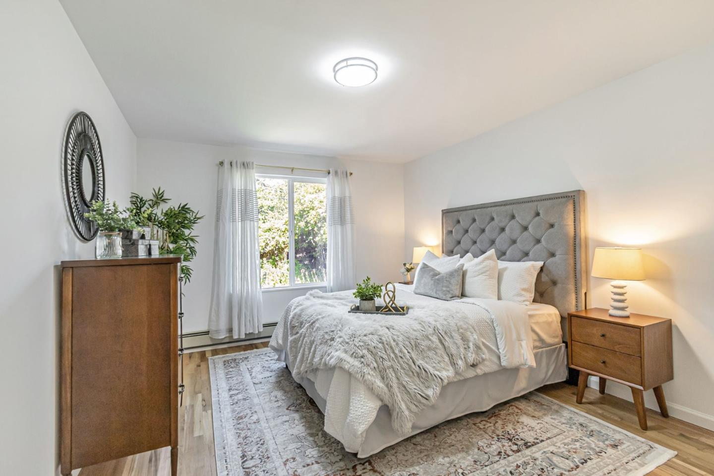 Detail Gallery Image 32 of 59 For 928 Peggy Ln, Menlo Park,  CA 94025 - 4 Beds | 2 Baths