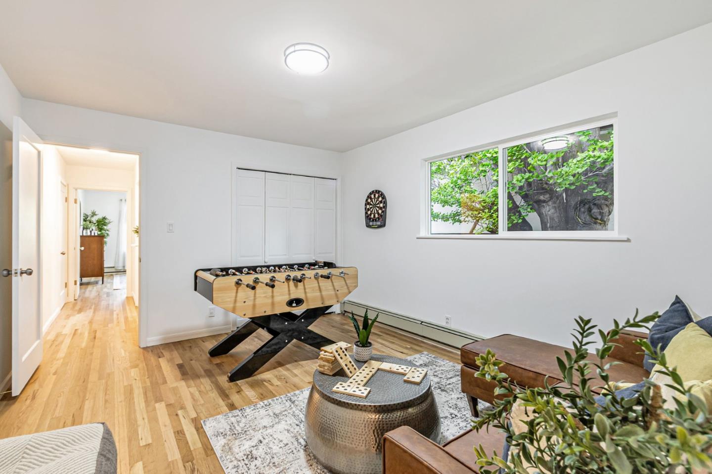 Detail Gallery Image 39 of 59 For 928 Peggy Ln, Menlo Park,  CA 94025 - 4 Beds | 2 Baths