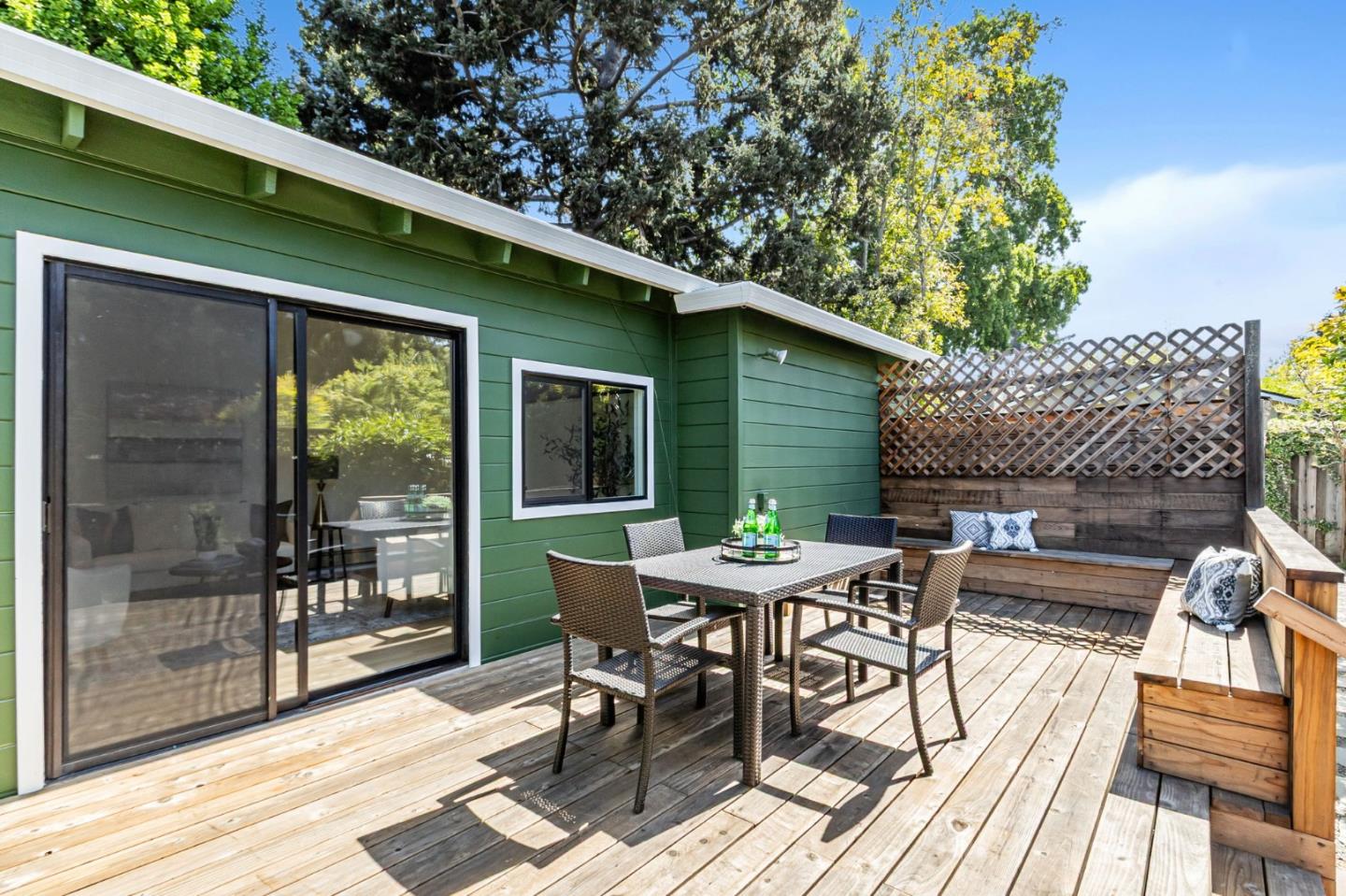Detail Gallery Image 49 of 59 For 928 Peggy Ln, Menlo Park,  CA 94025 - 4 Beds | 2 Baths