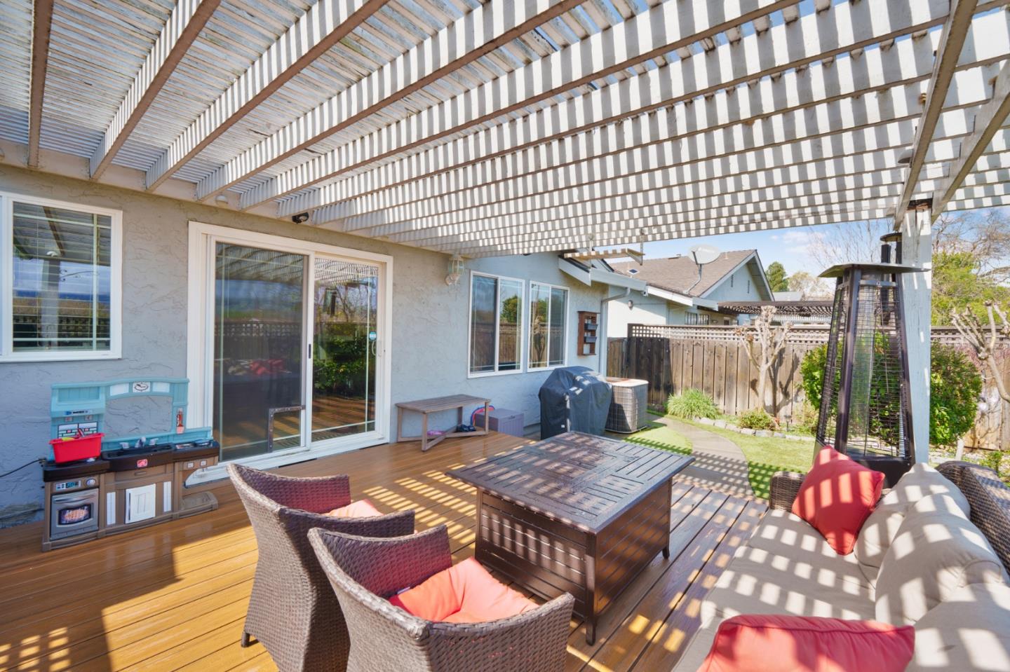 Detail Gallery Image 26 of 29 For 16652 Lone Hill Dr, Morgan Hill,  CA 95037 - 3 Beds | 2 Baths
