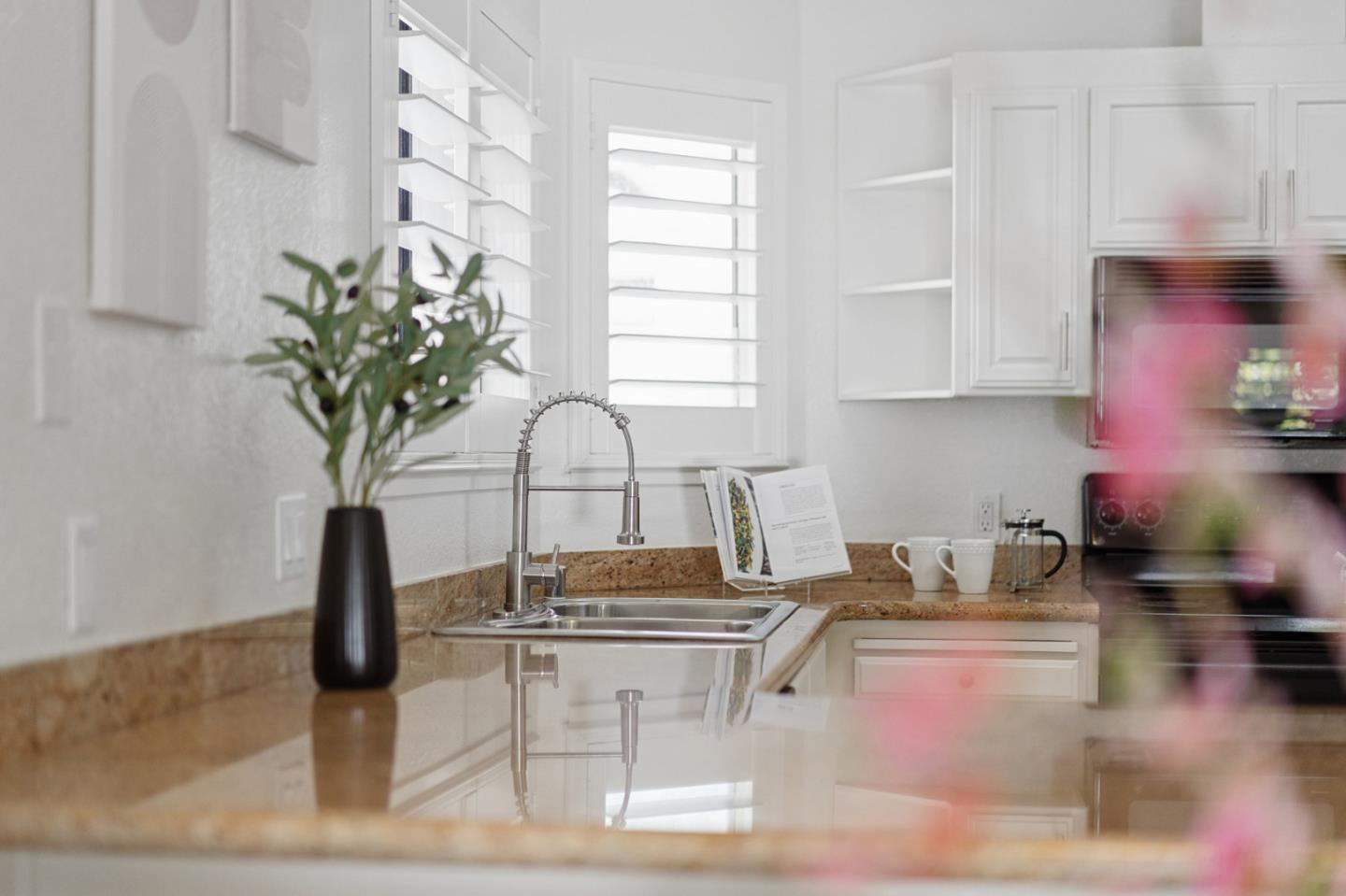 Detail Gallery Image 11 of 42 For 3735 Terstena Pl #152,  Santa Clara,  CA 95051 - 2 Beds | 2 Baths