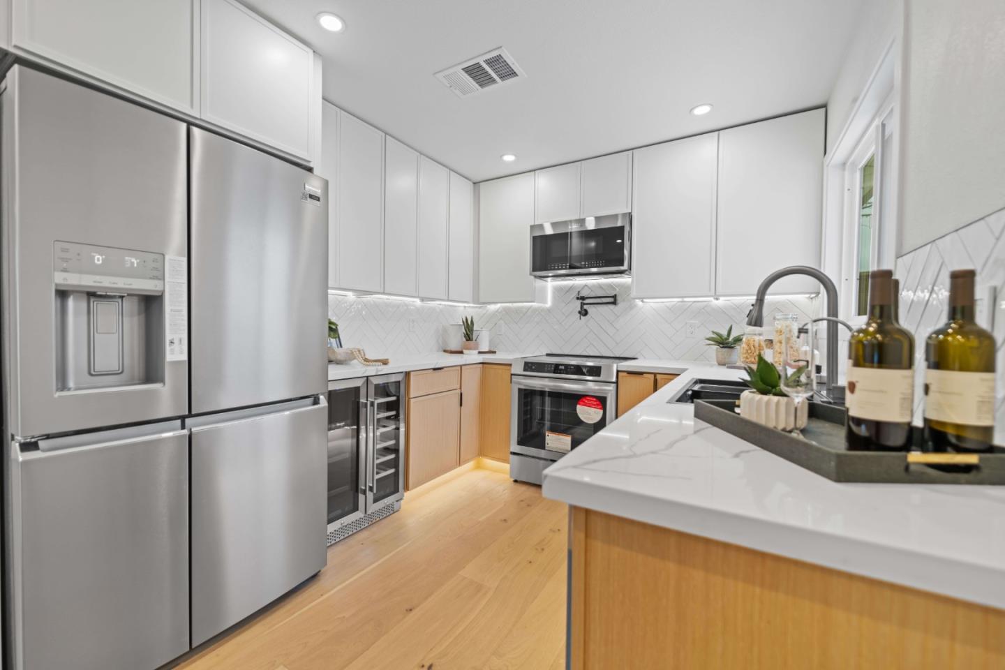 Detail Gallery Image 9 of 31 For 3149 Rocky Mountain Dr, San Jose,  CA 95127 - 3 Beds | 2 Baths