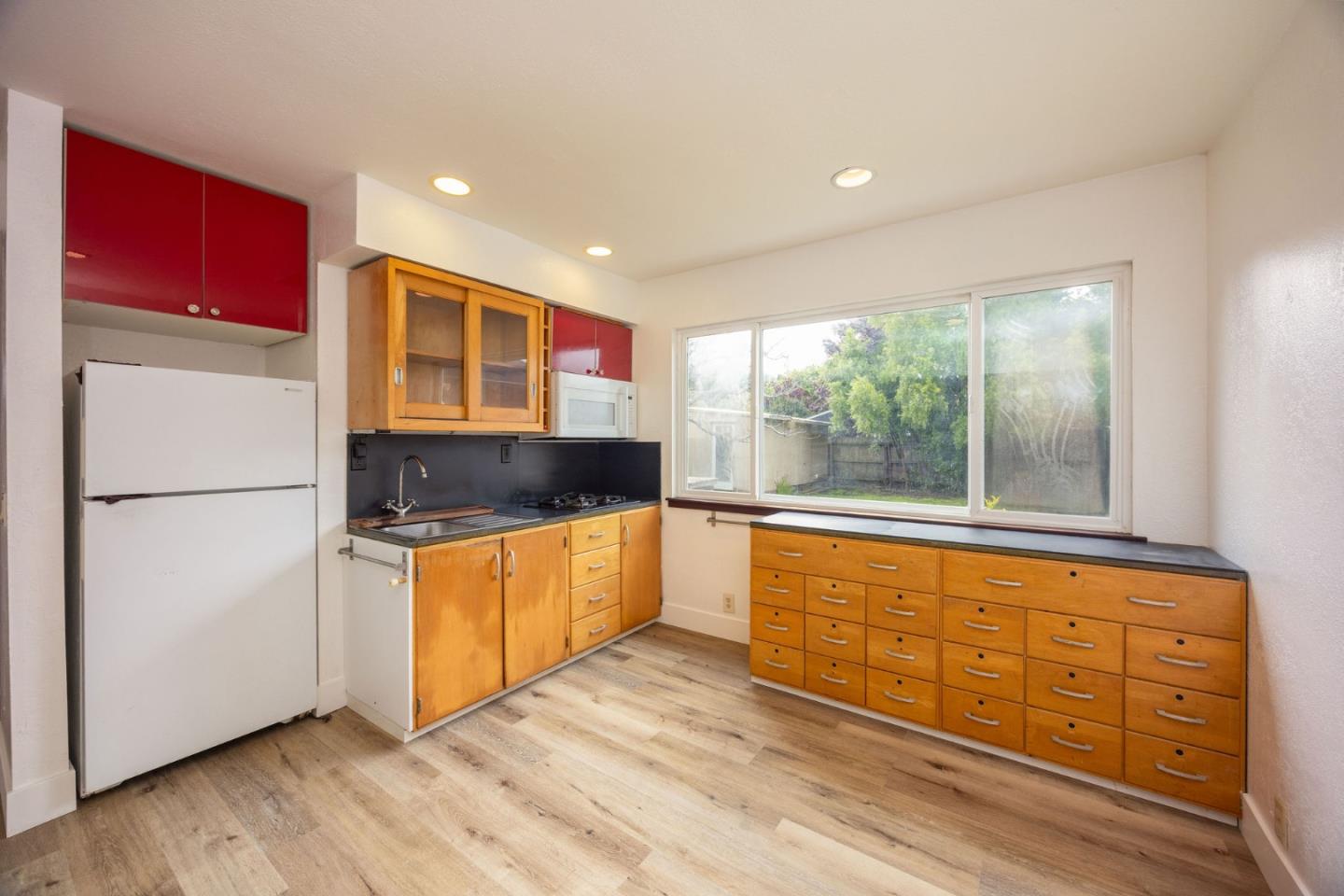 Detail Gallery Image 22 of 42 For 1161 Tamarind St, Montara,  CA 94037 - 4 Beds | 3 Baths
