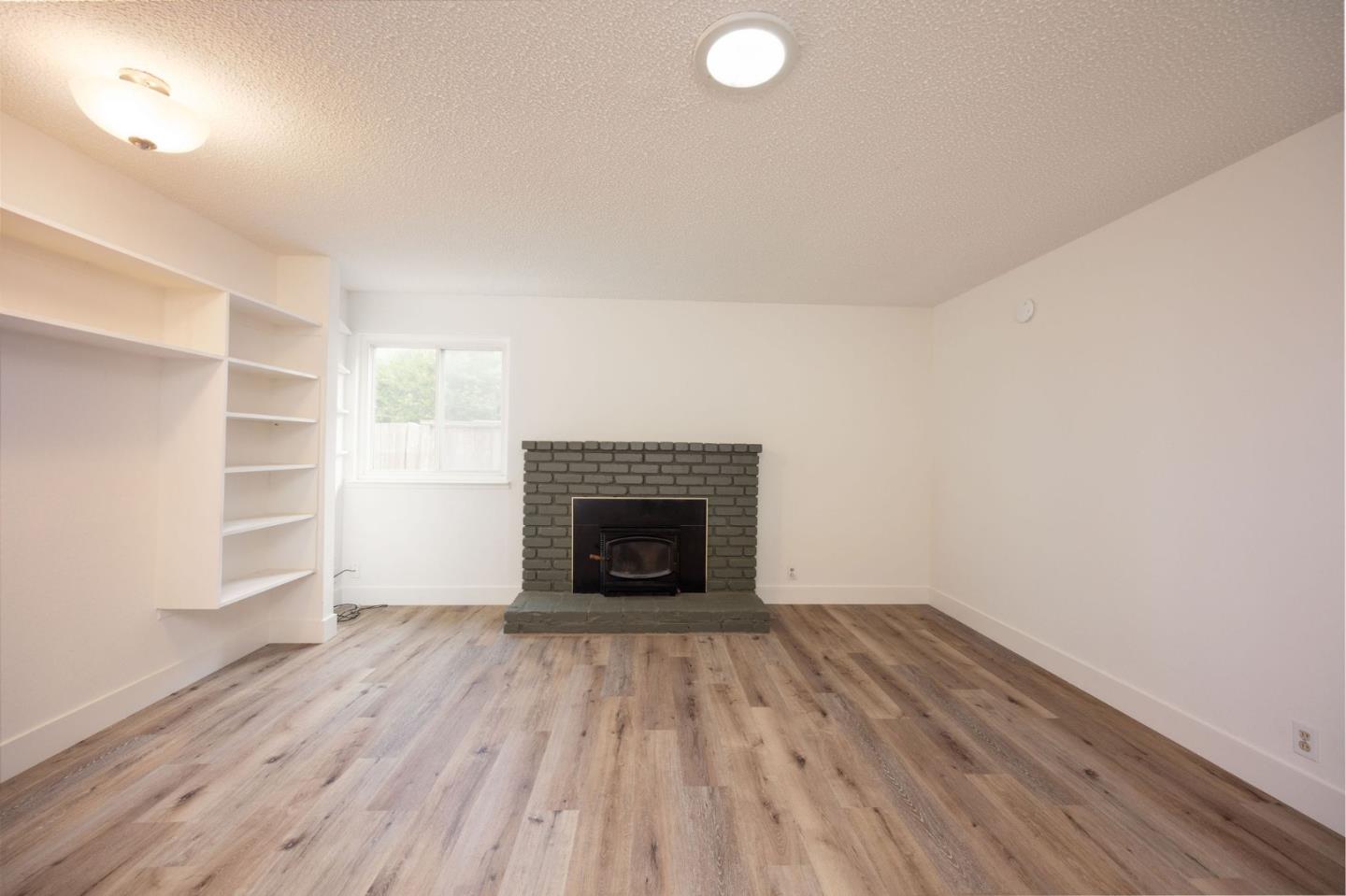 Detail Gallery Image 36 of 42 For 1161 Tamarind St, Montara,  CA 94037 - 4 Beds | 3 Baths