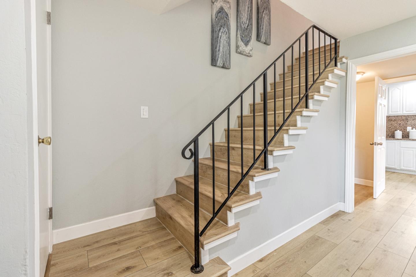 Detail Gallery Image 16 of 32 For 3293 Column Ct, San Jose,  CA 95111 - 3 Beds | 2 Baths