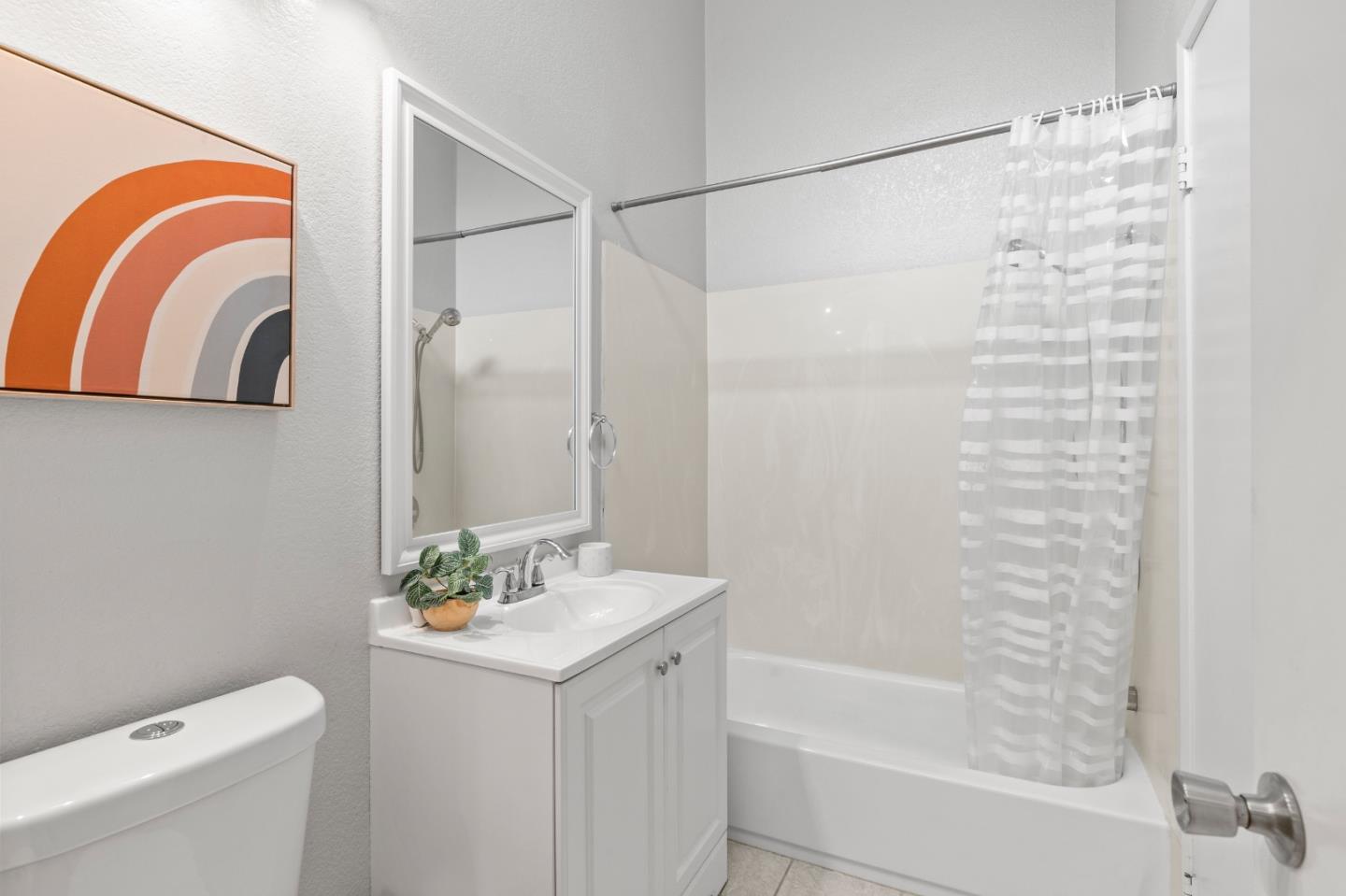 Detail Gallery Image 17 of 20 For 37000 Meadowbrook Cmn #202,  Fremont,  CA 94536 - 2 Beds | 2 Baths
