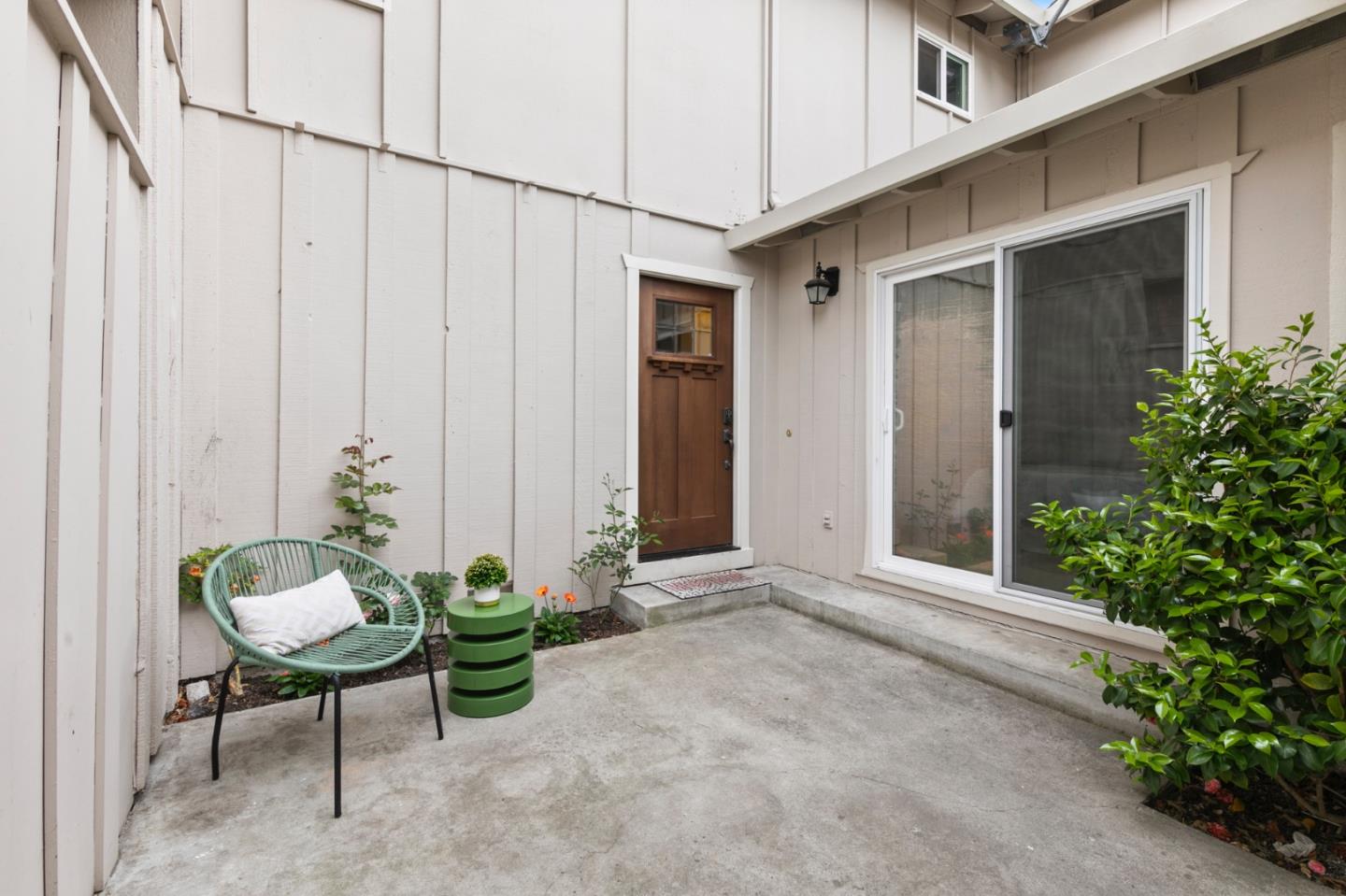 Detail Gallery Image 27 of 30 For 447 Lotus Ln, Mountain View,  CA 94043 - 3 Beds | 2 Baths