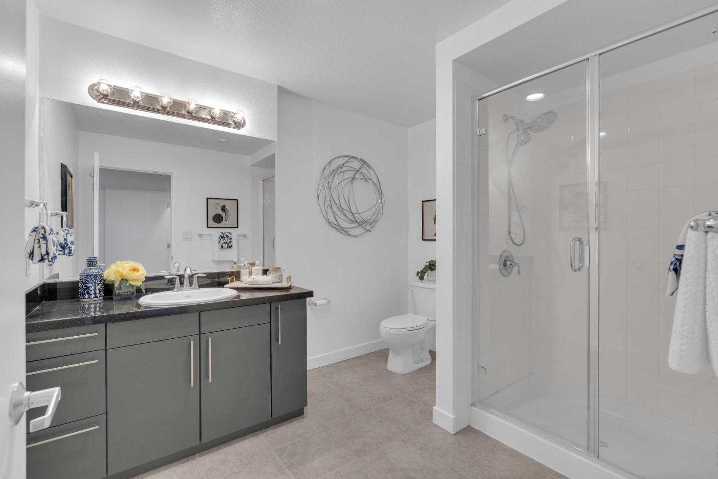 Detail Gallery Image 5 of 50 For 88 Bush St #2169,  San Jose,  CA 95126 - 2 Beds | 2 Baths